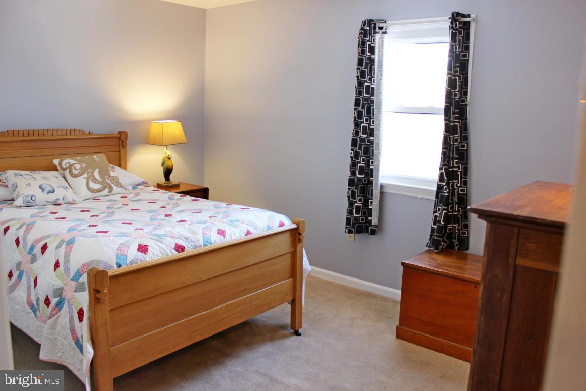 JEFFERSON SQUARE - Residential