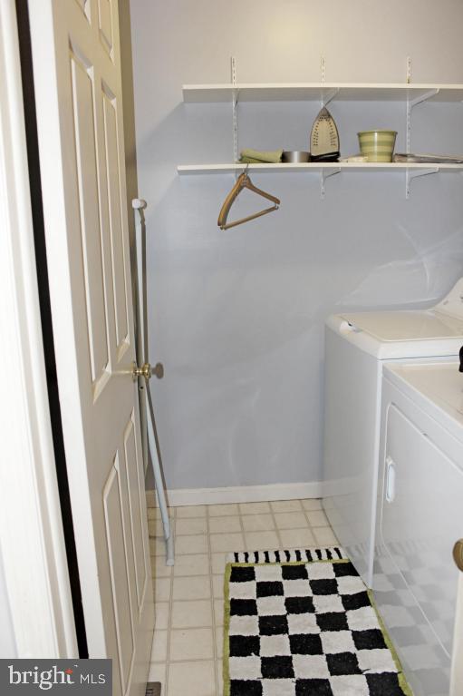 JEFFERSON SQUARE - Residential