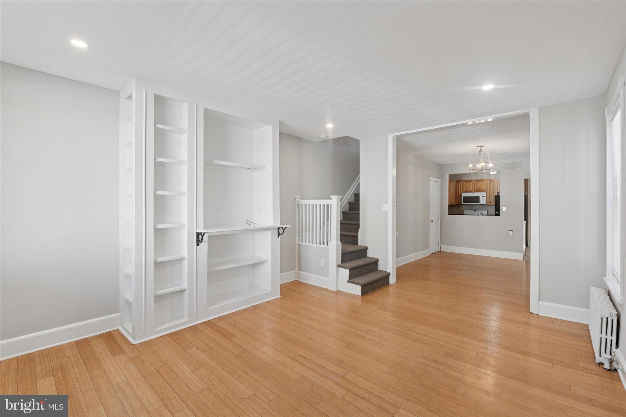 141 LEVERINGTON AVENUE