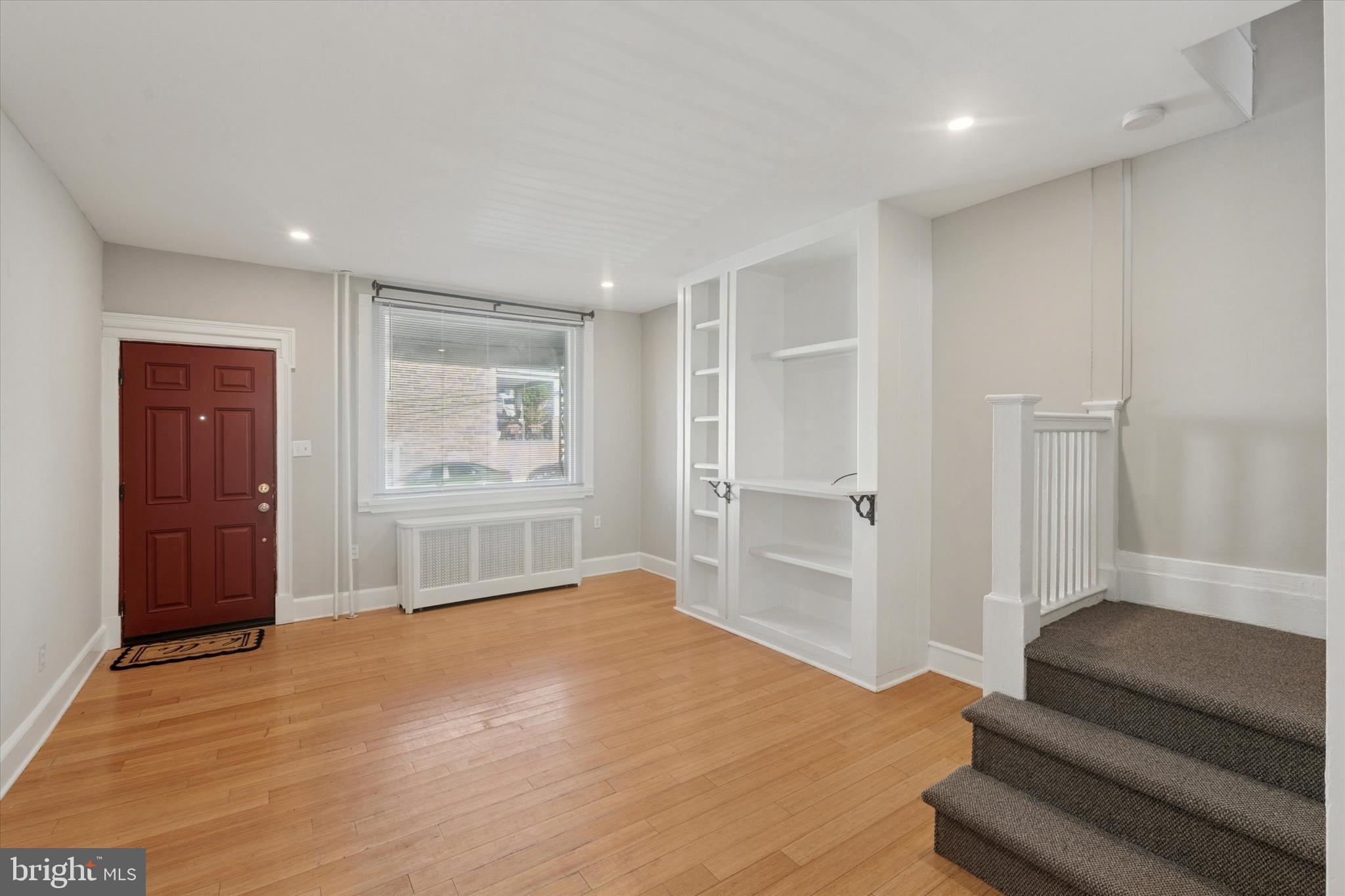141 LEVERINGTON AVENUE