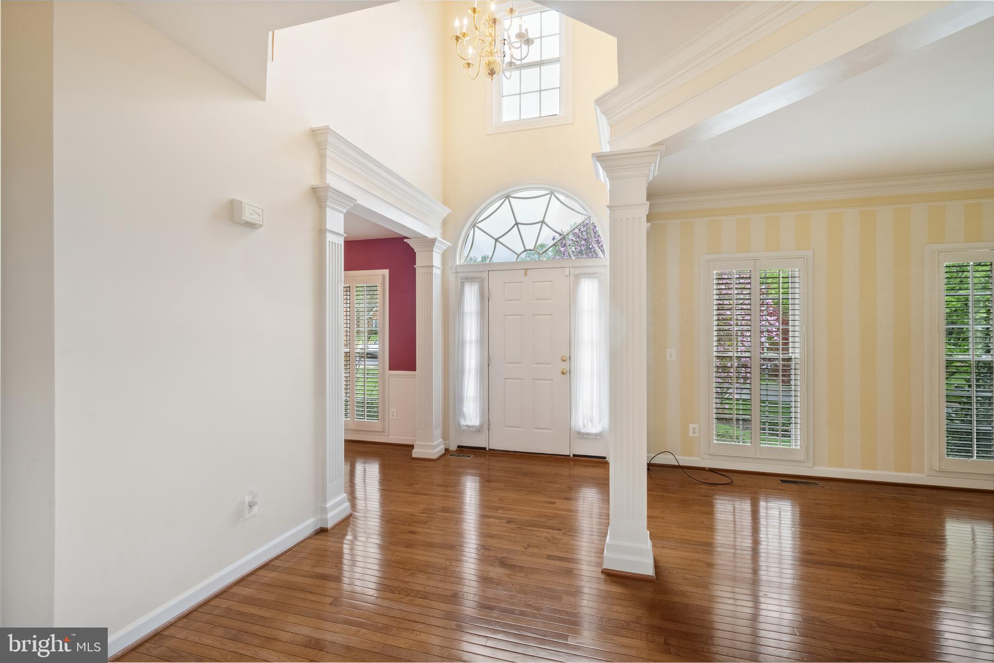 MEADOWBROOK WOODS - Residential