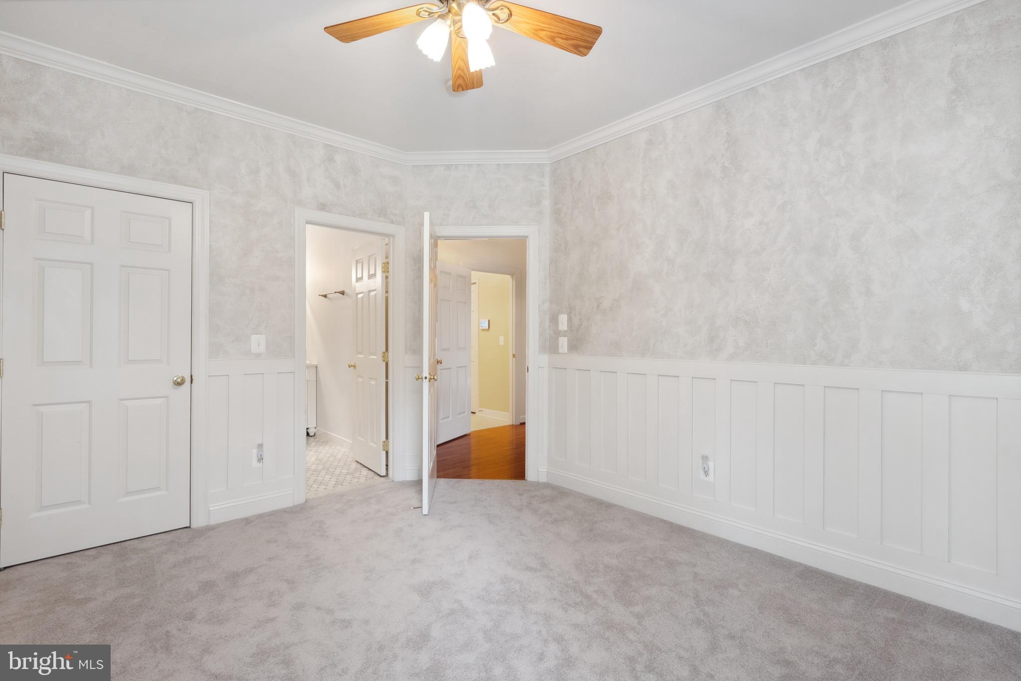 MEADOWBROOK WOODS - Residential