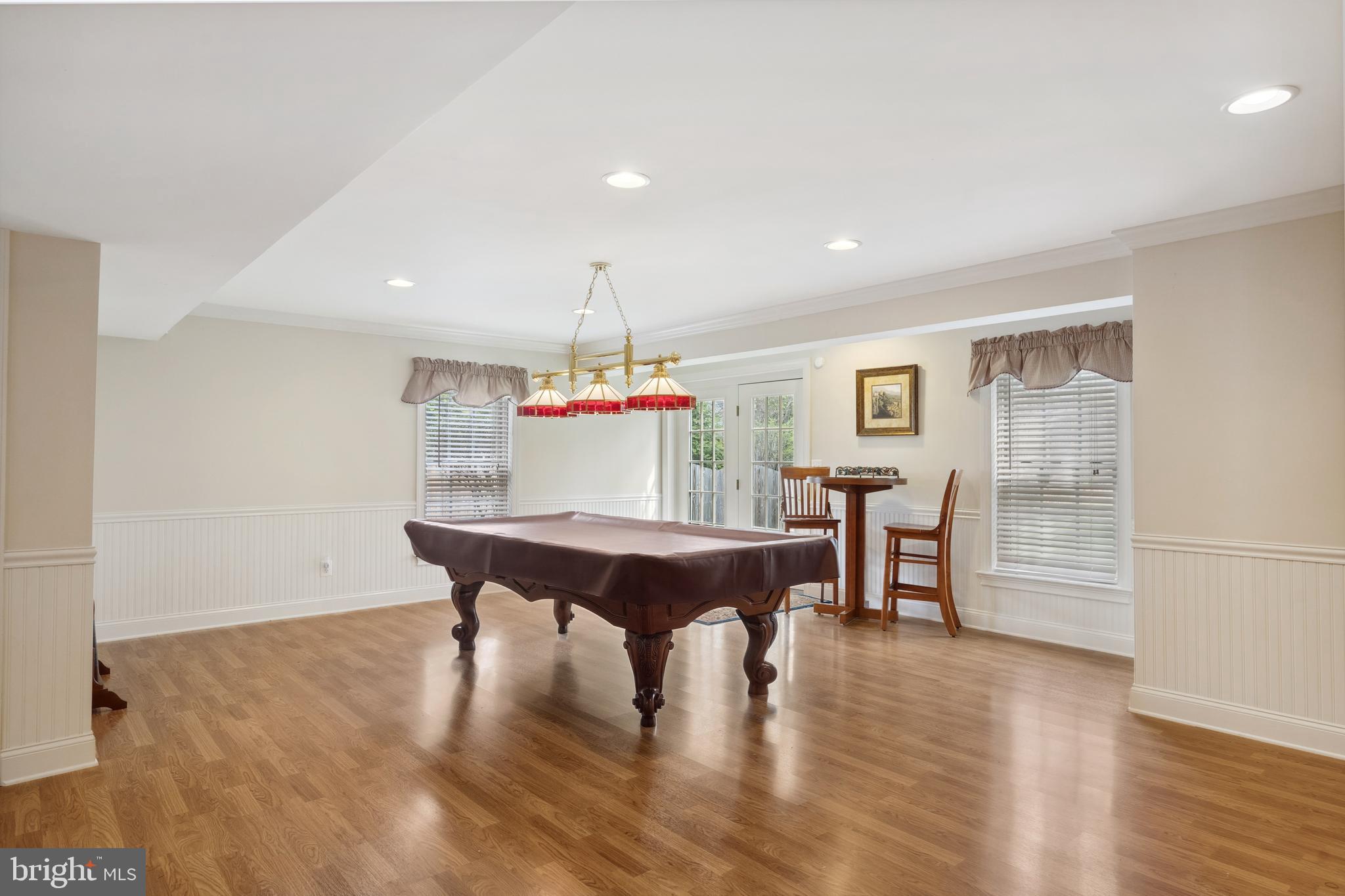 MEADOWBROOK WOODS - Residential