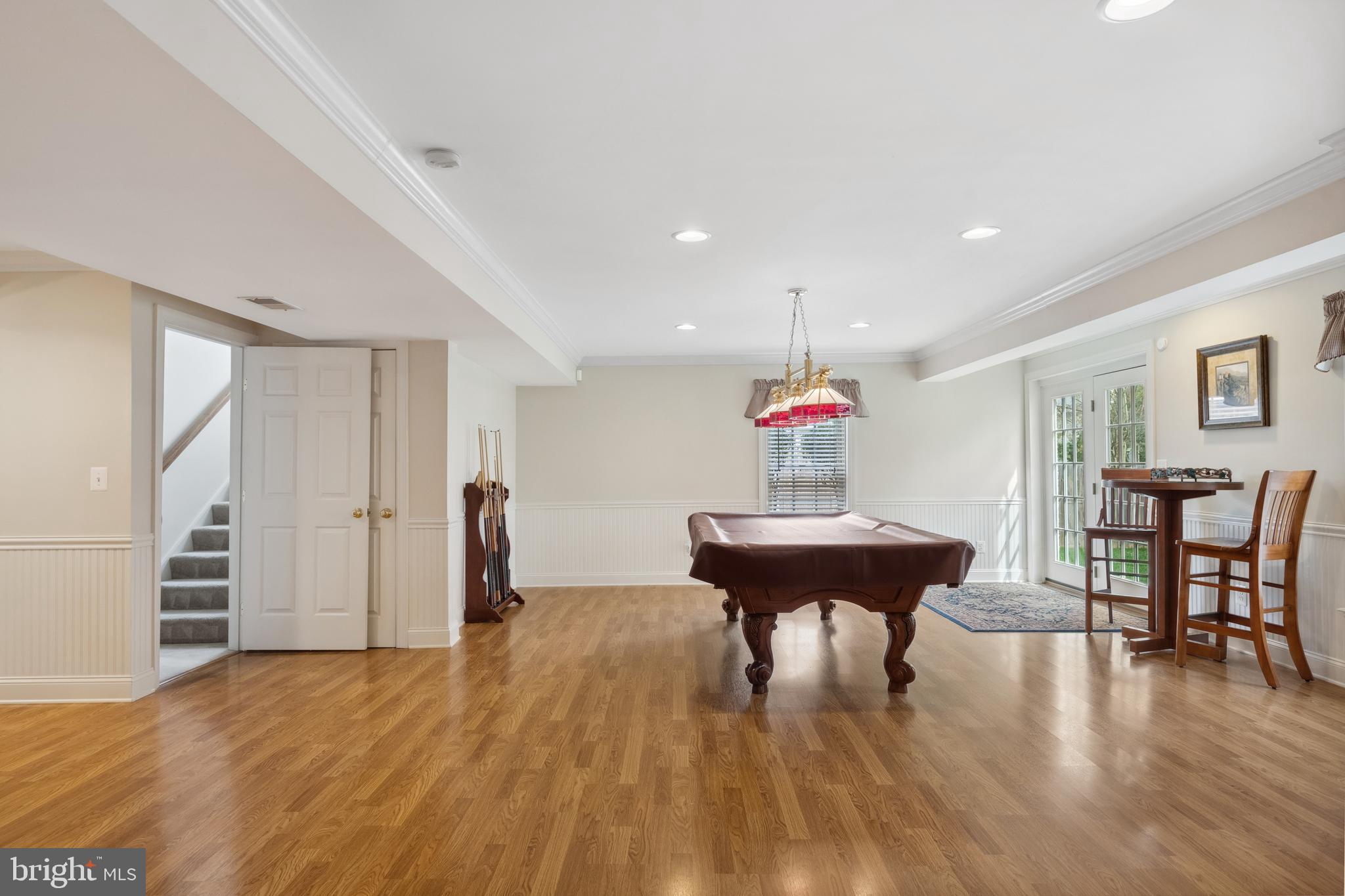 MEADOWBROOK WOODS - Residential