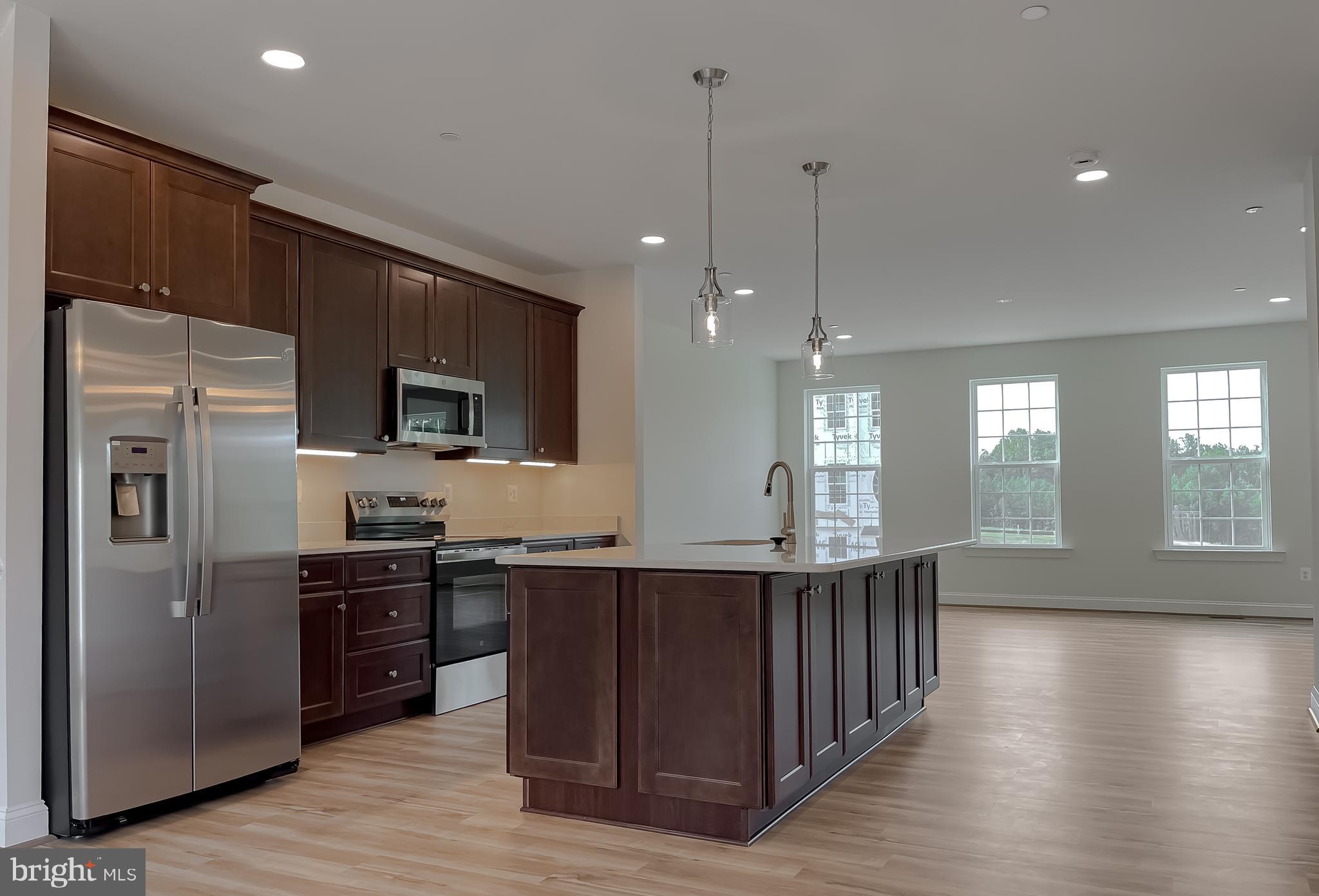 MEADOWS AT TOWN RUN II - Residential