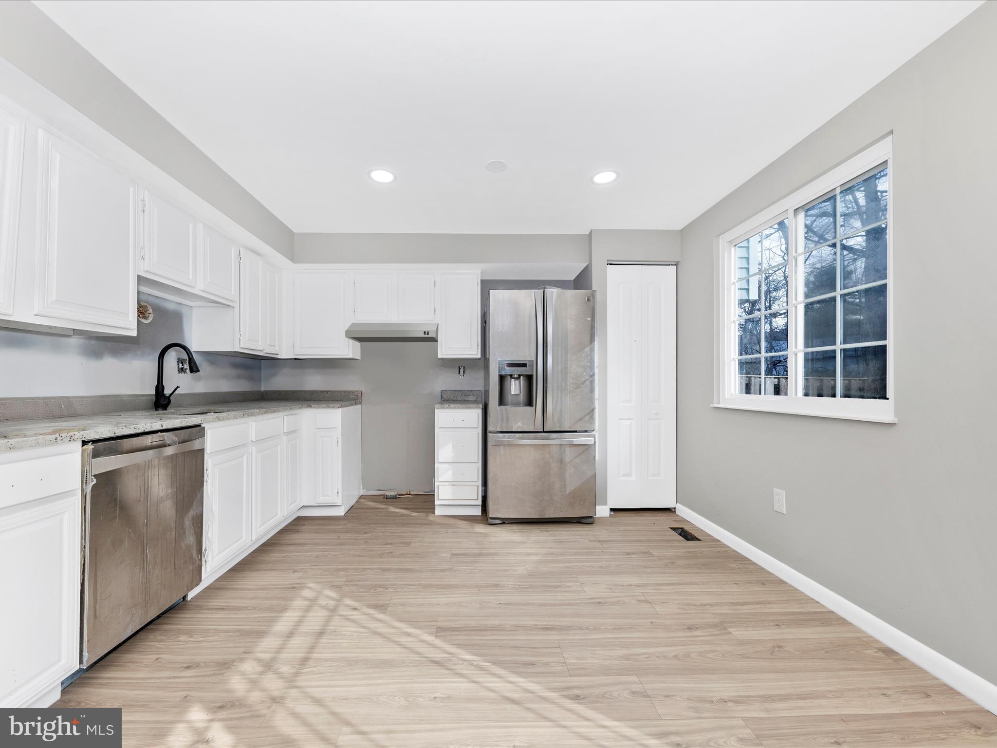 CHARLENE - Residential