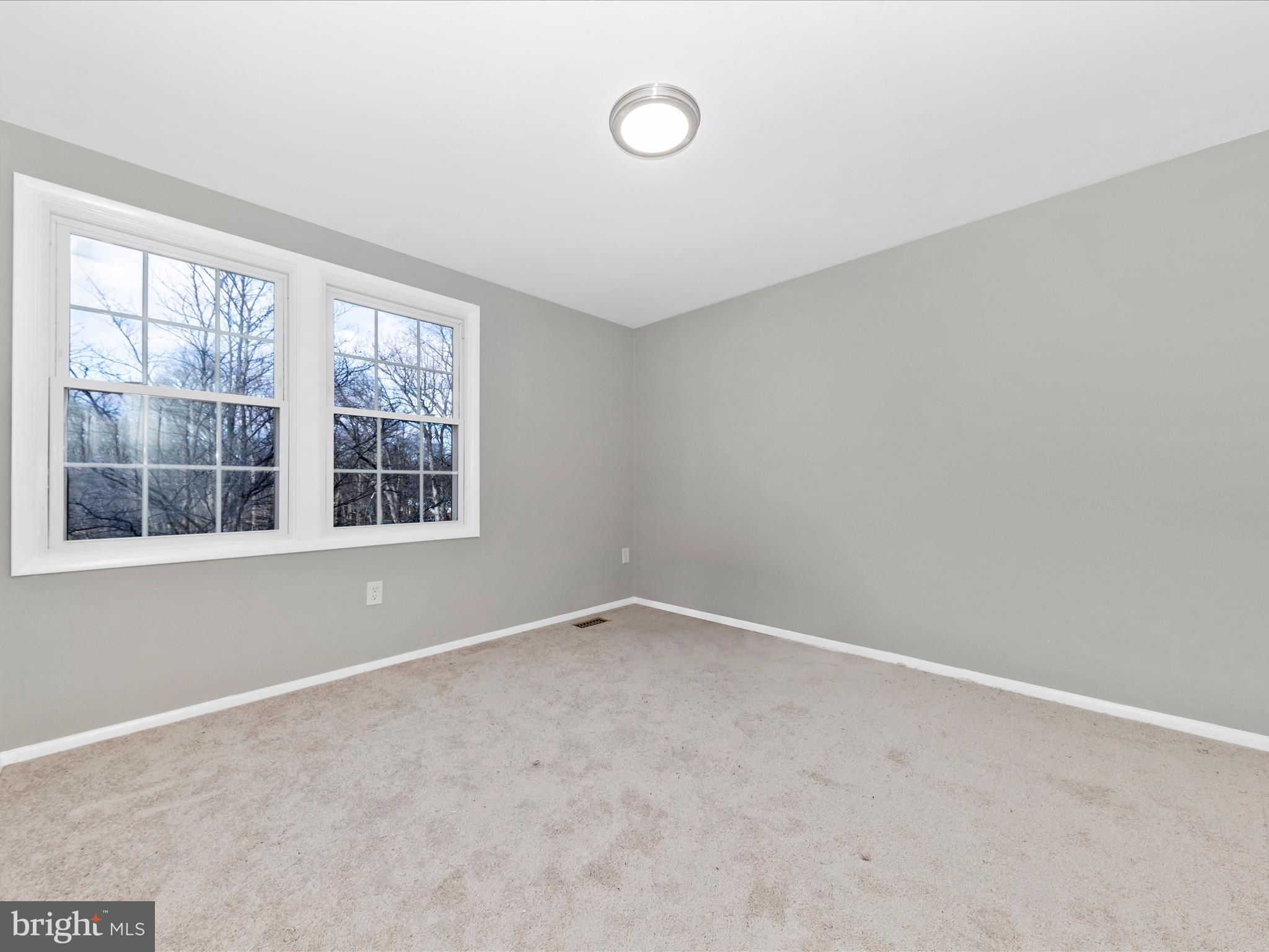 CHARLENE - Residential