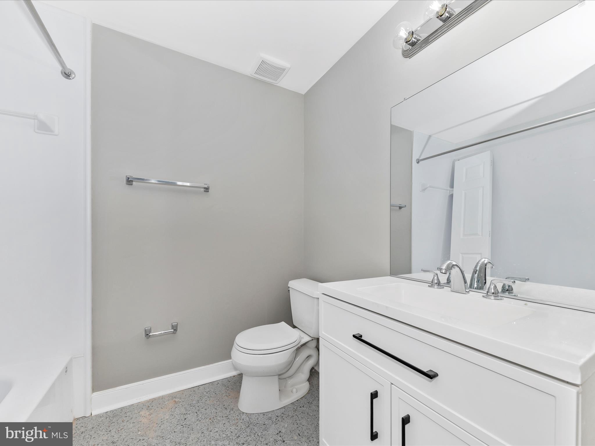 CHARLENE - Residential