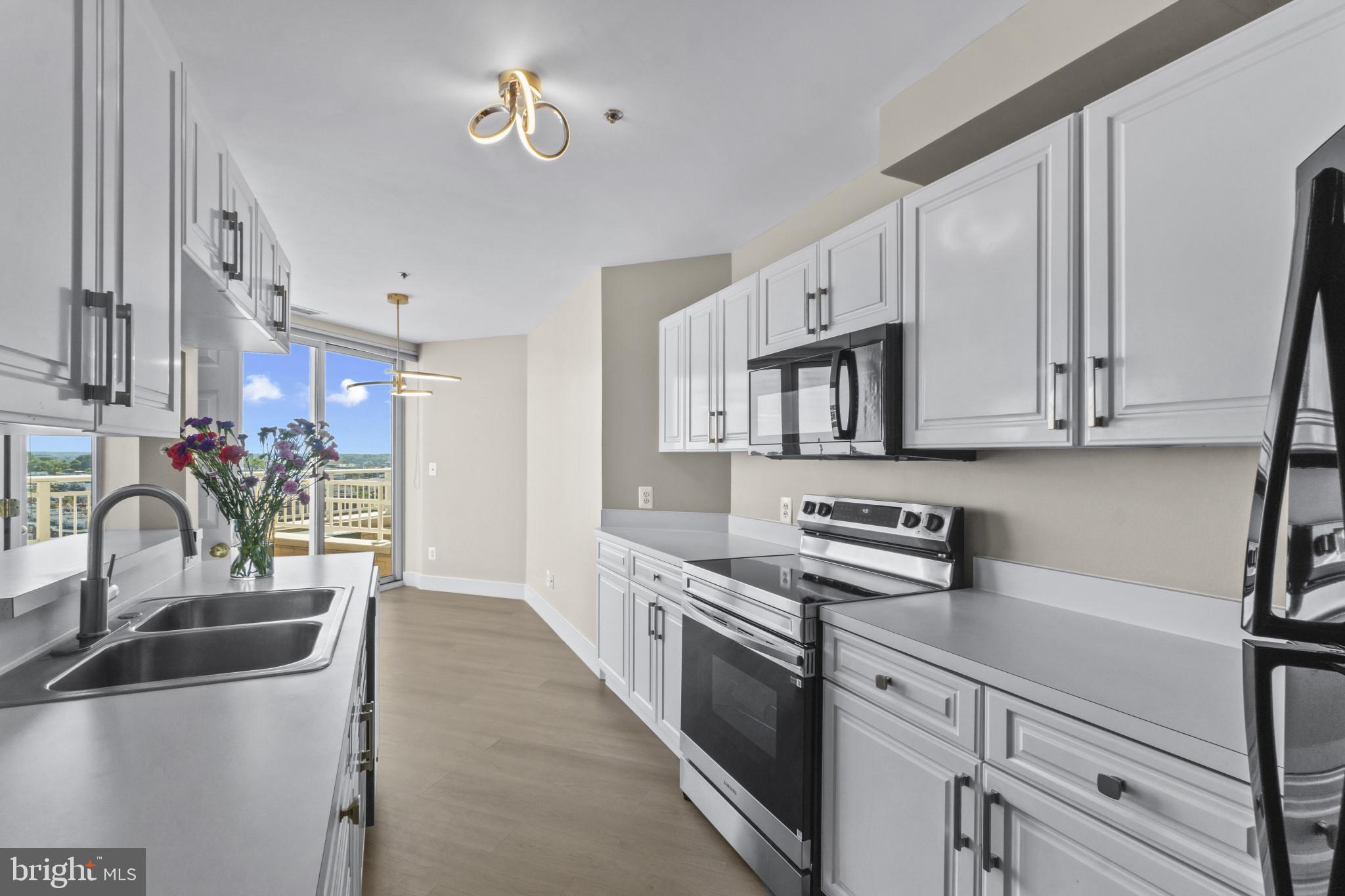 INNER HARBOR - Residential Lease