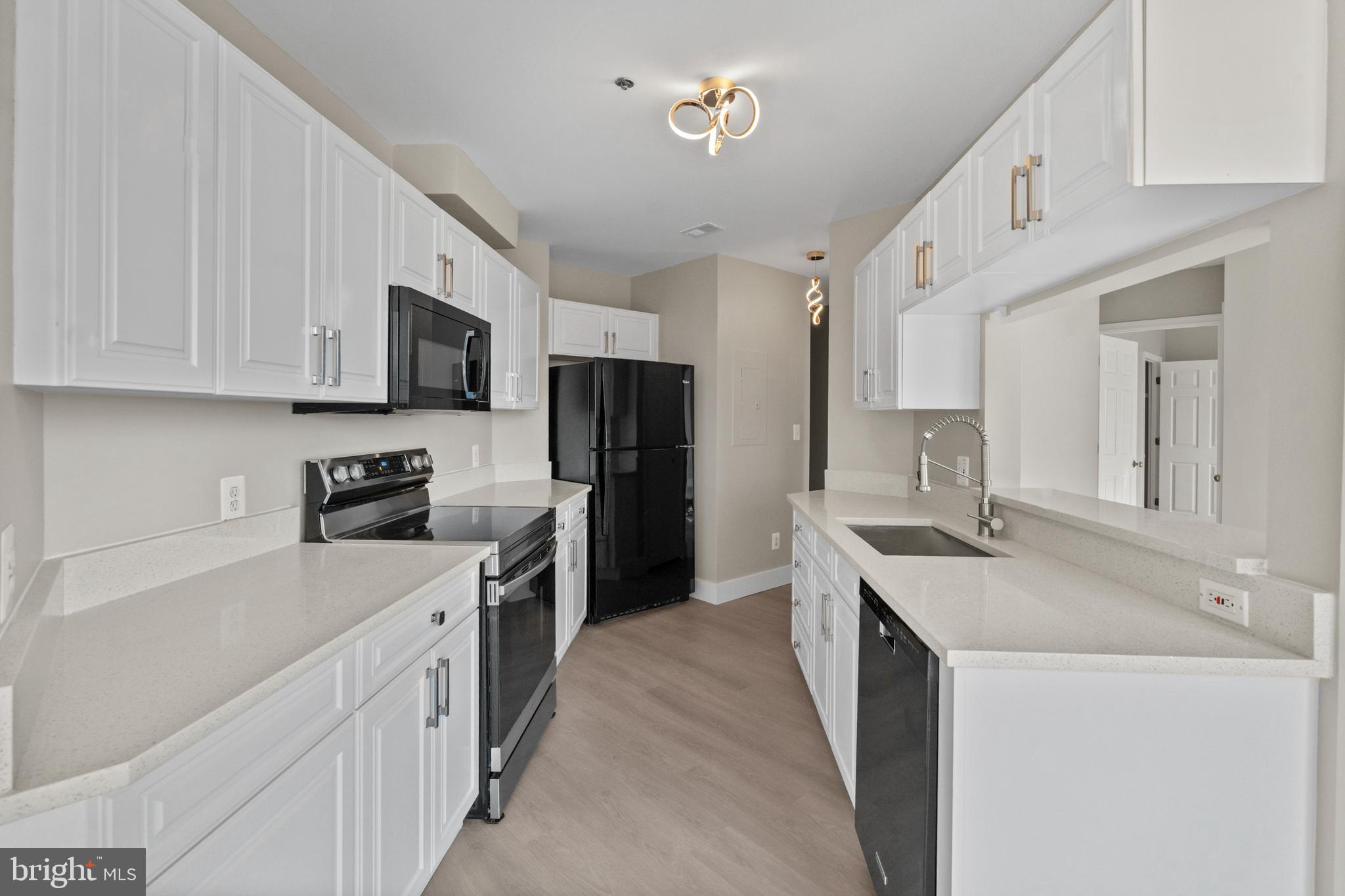 INNER HARBOR - Residential Lease