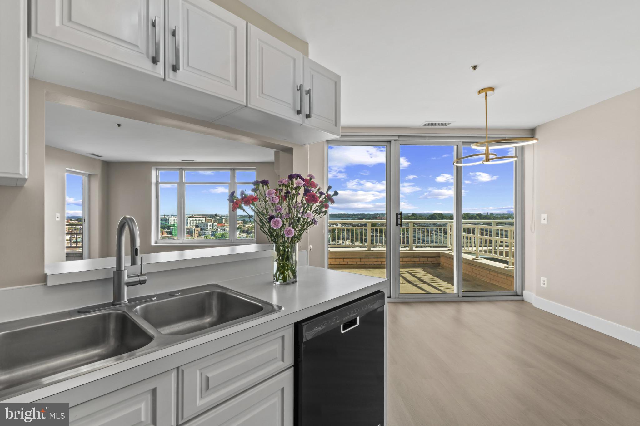 INNER HARBOR - Residential Lease