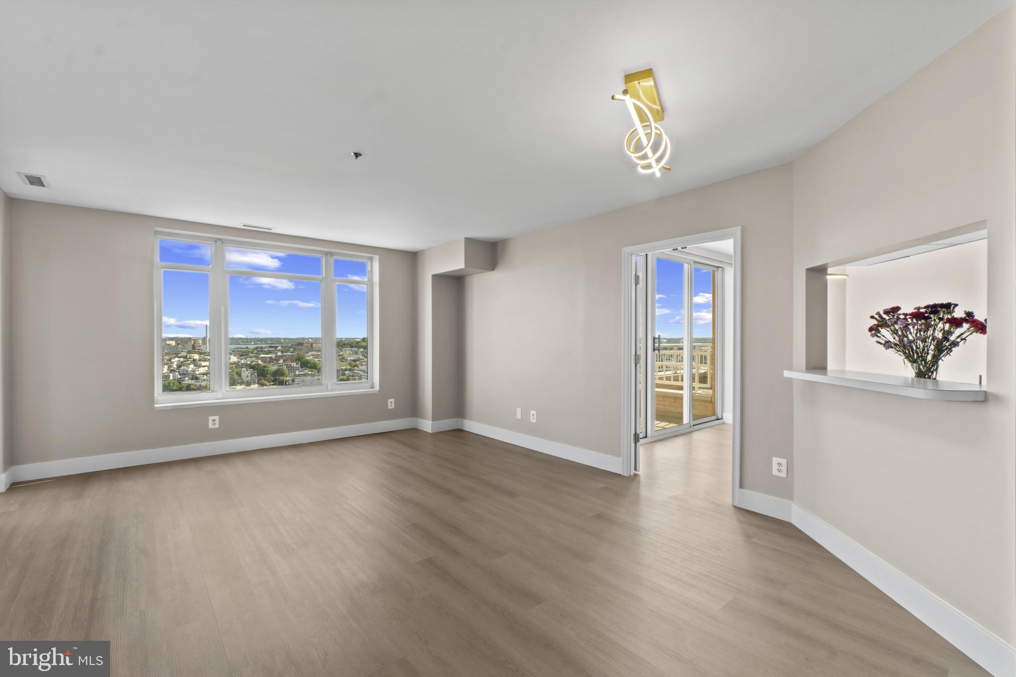 INNER HARBOR - Residential Lease