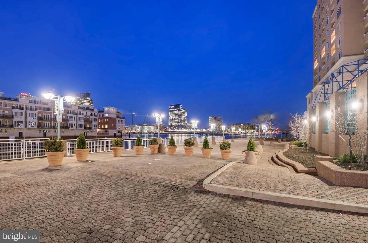 INNER HARBOR - Residential Lease