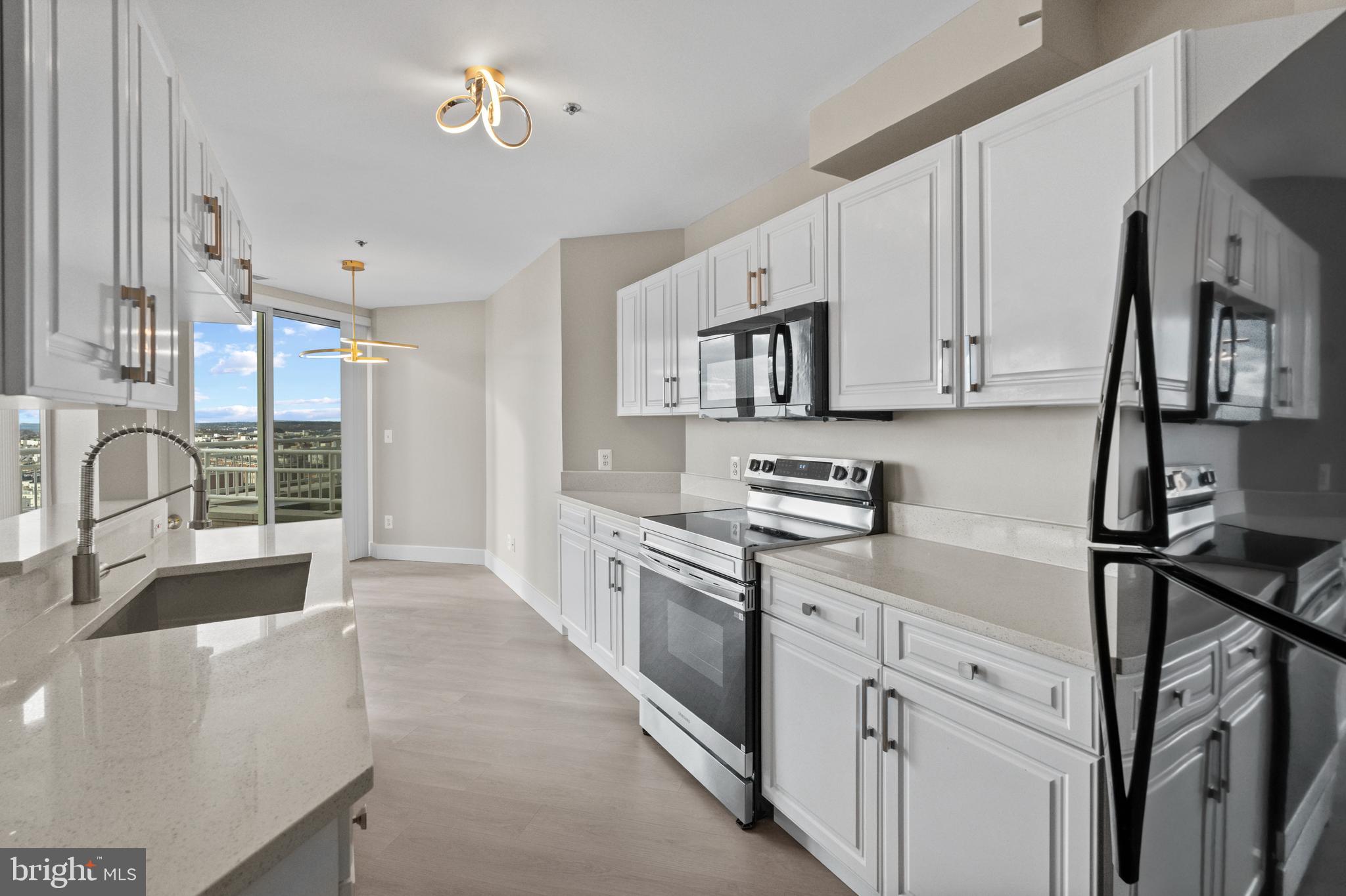 INNER HARBOR - Residential Lease