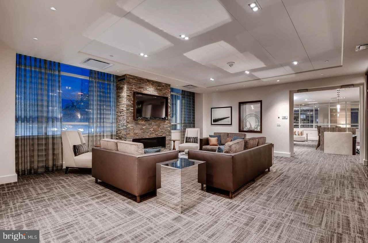 INNER HARBOR - Residential Lease