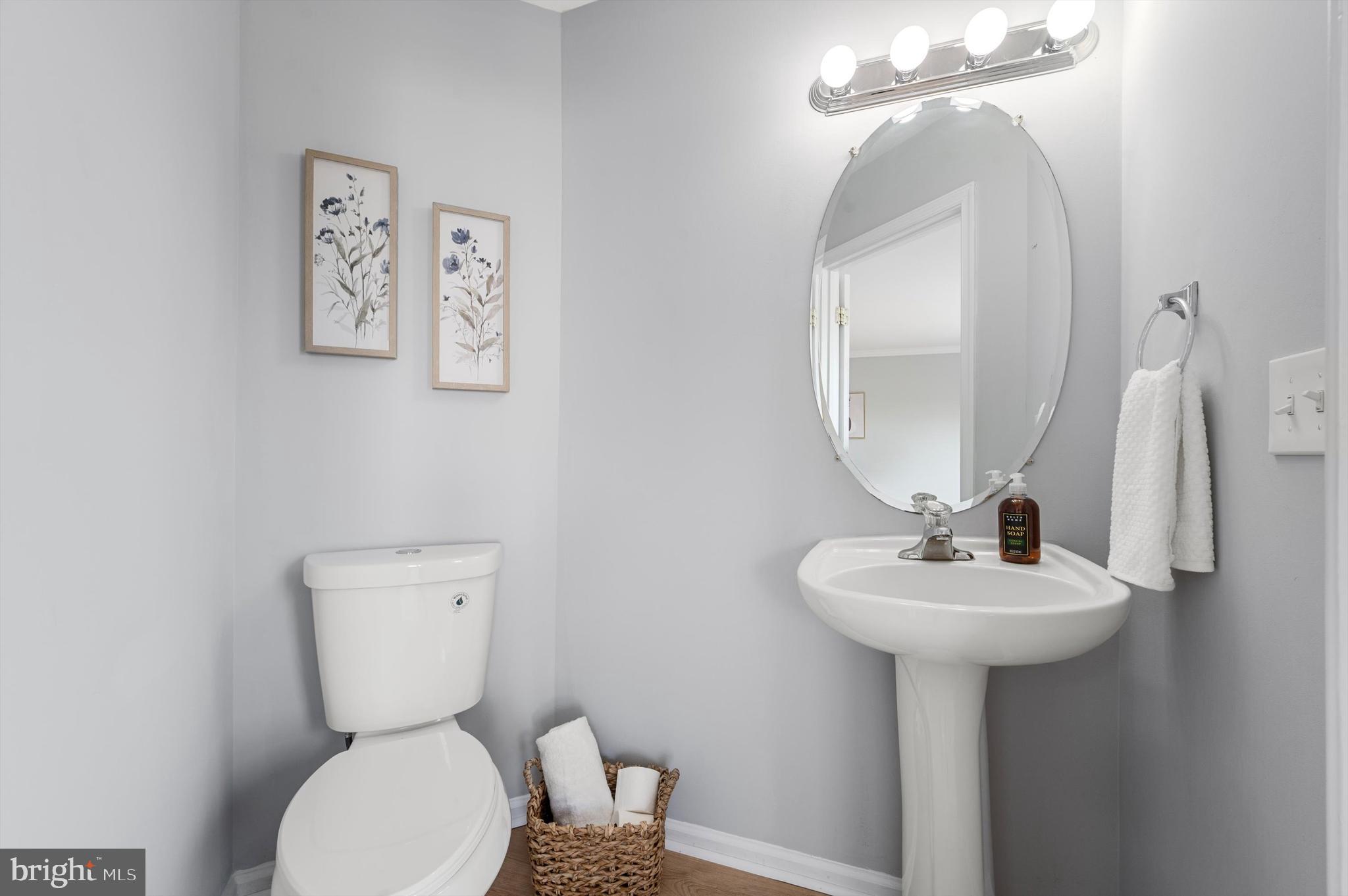 COUNTY GREEN - Residential