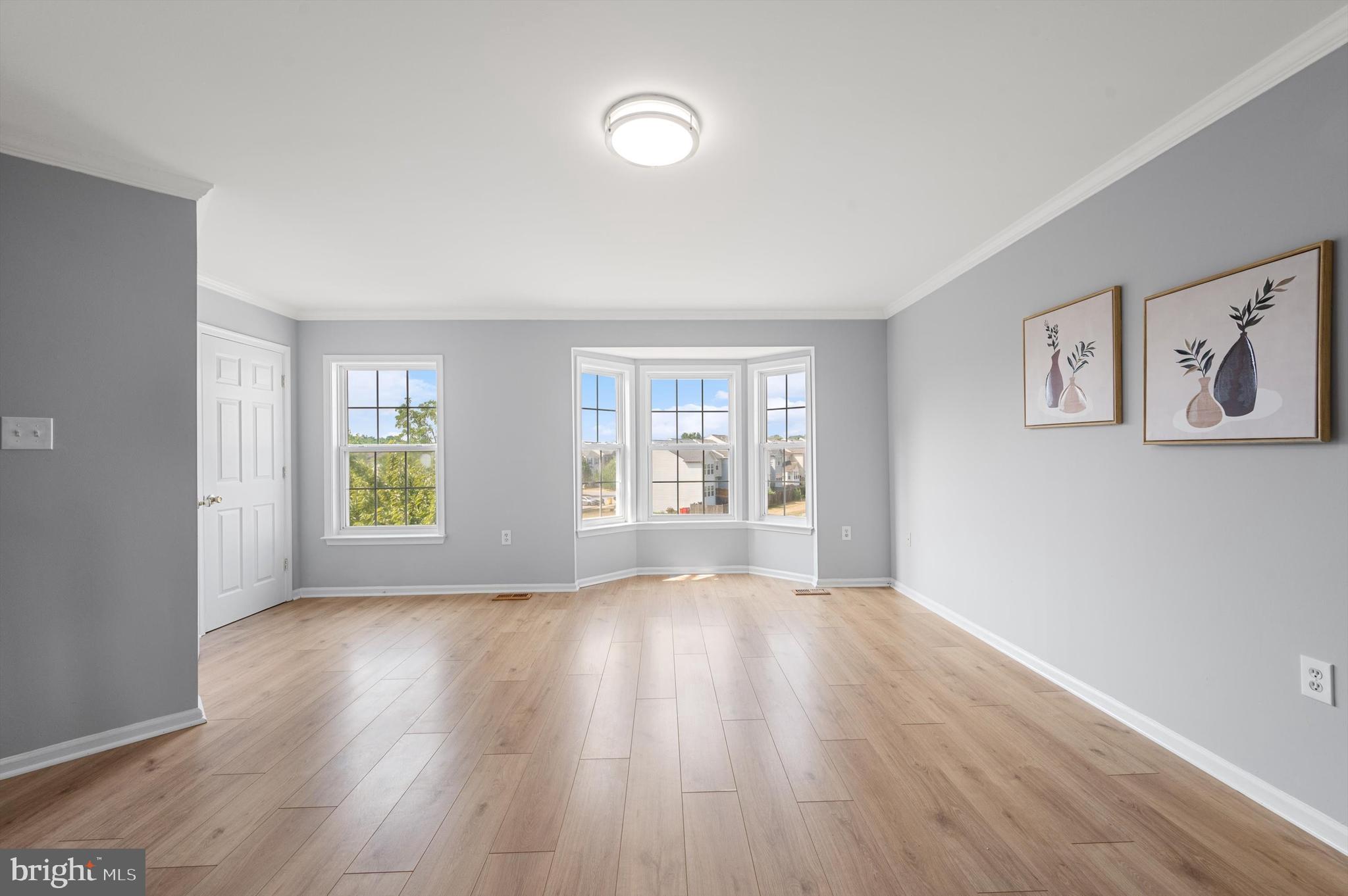 COUNTY GREEN - Residential