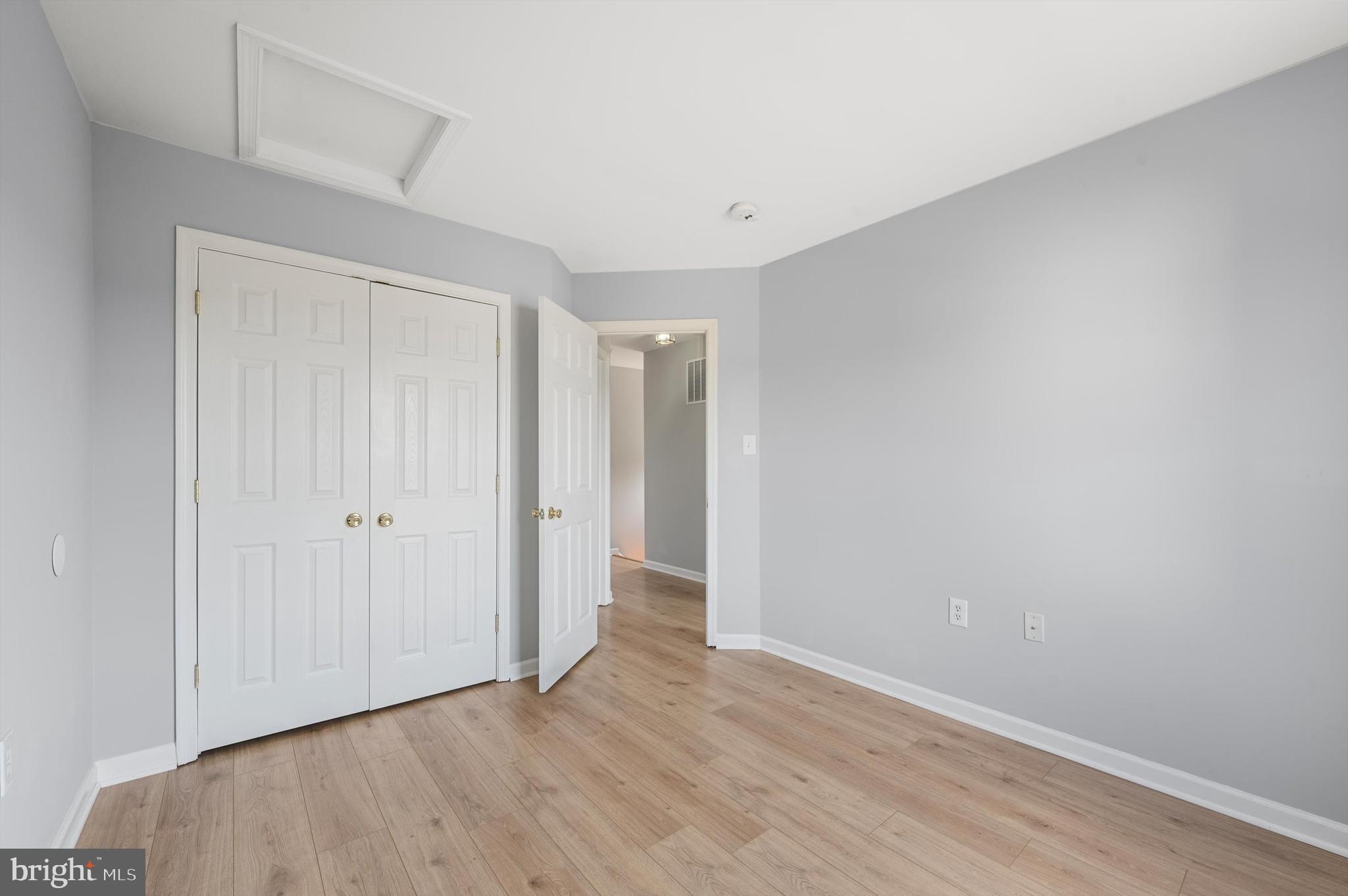 COUNTY GREEN - Residential