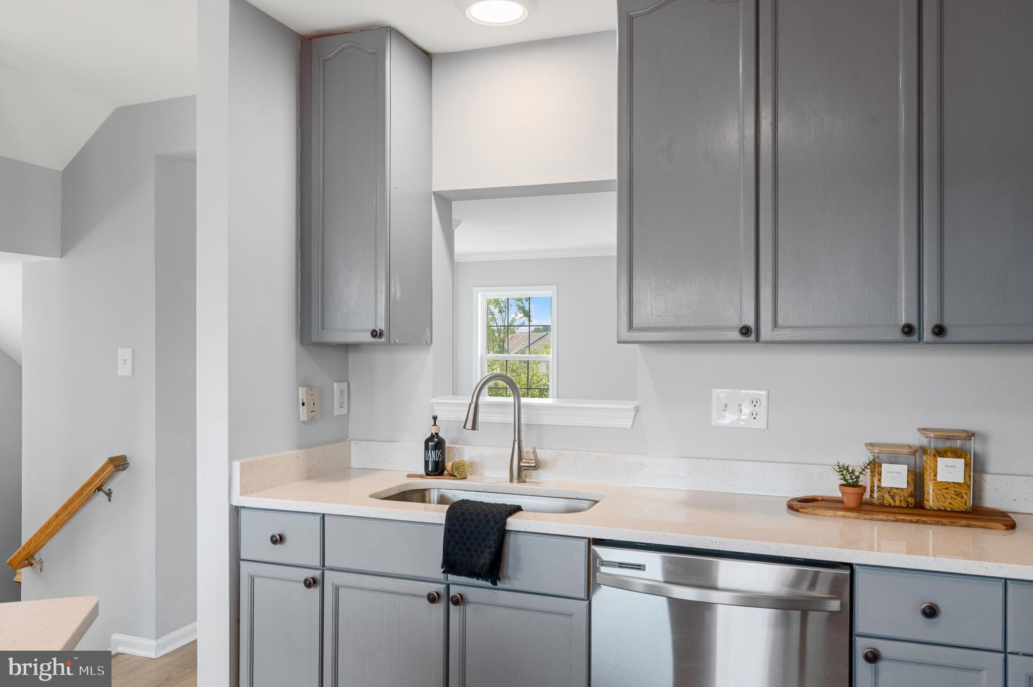 COUNTY GREEN - Residential