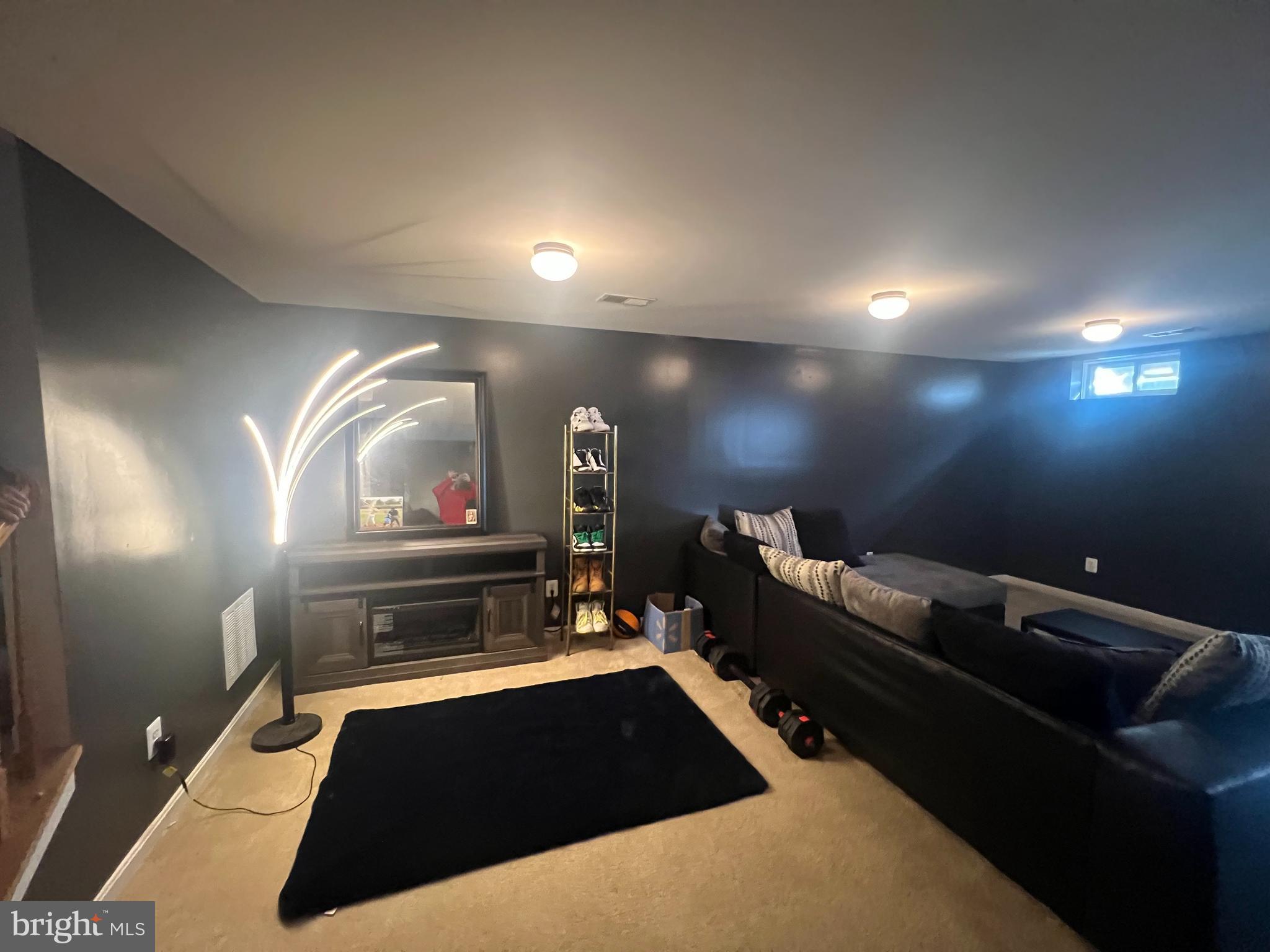 SHENANDOAH SPRINGS - Residential