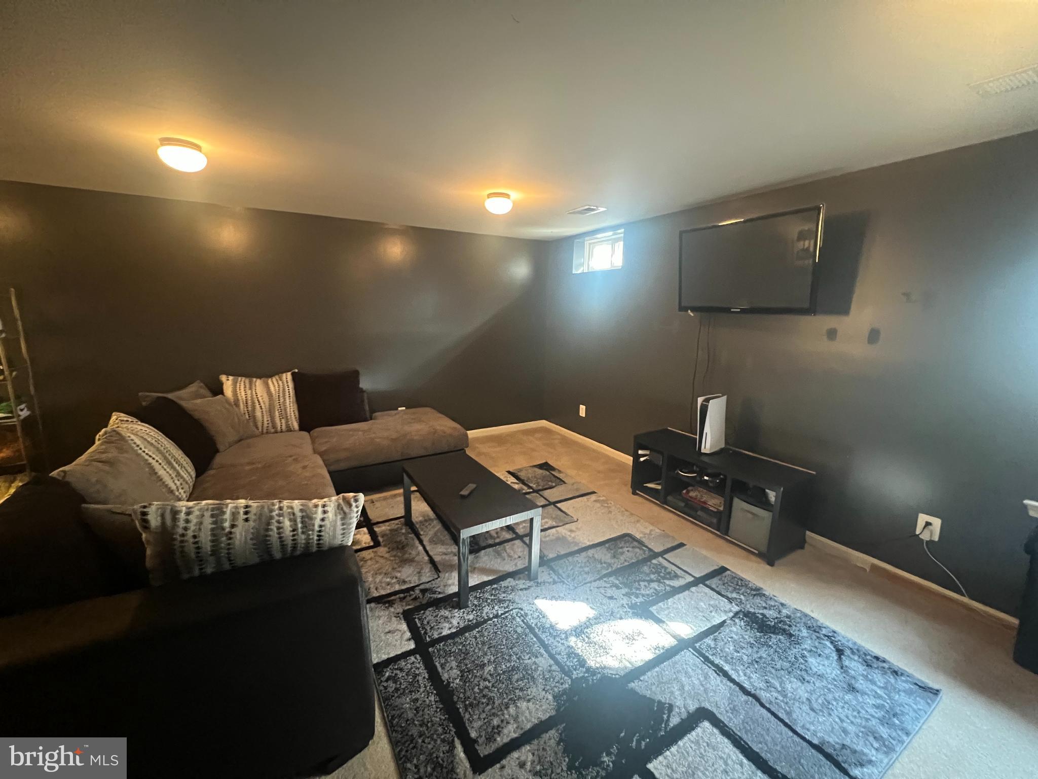 SHENANDOAH SPRINGS - Residential