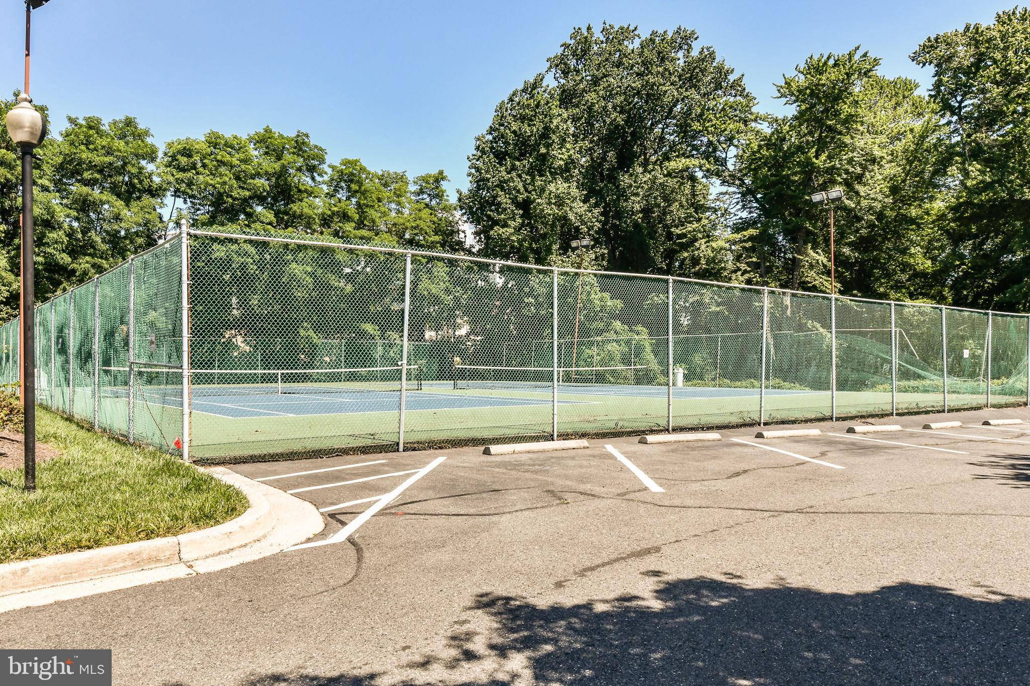 COLONIES AT MCLEAN - Residential Lease