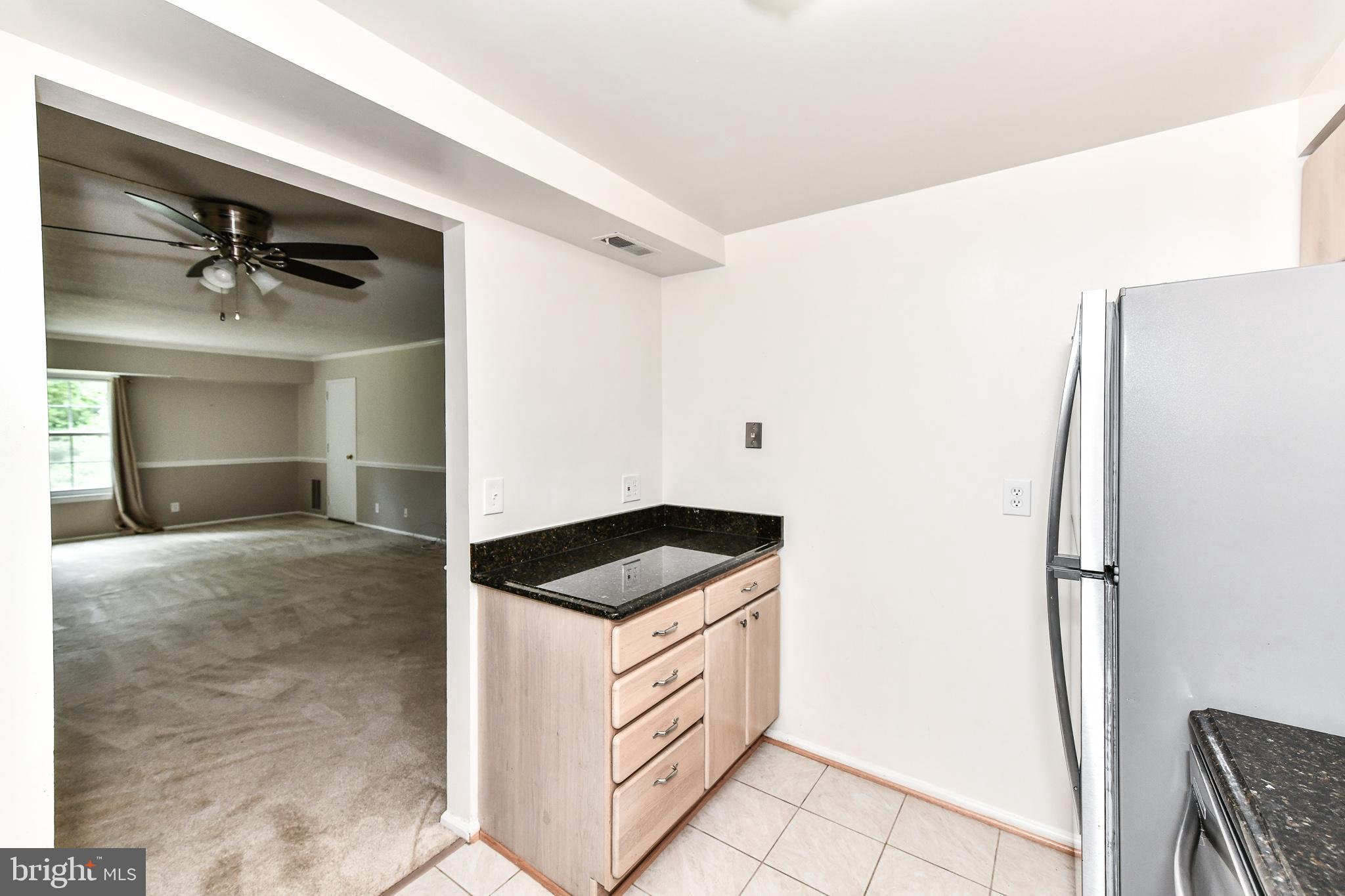 COLONIES AT MCLEAN - Residential Lease