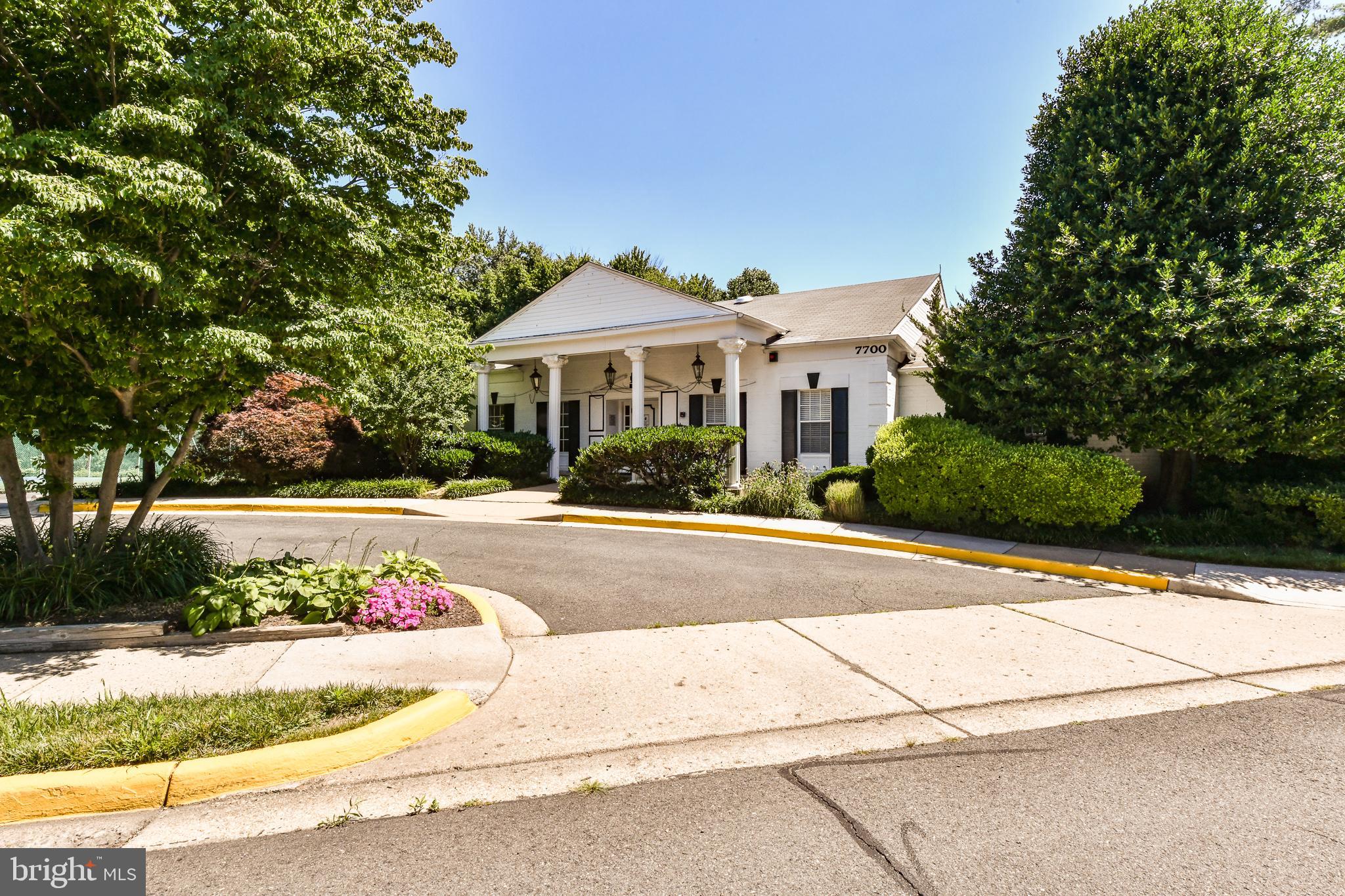 COLONIES AT MCLEAN - Residential Lease