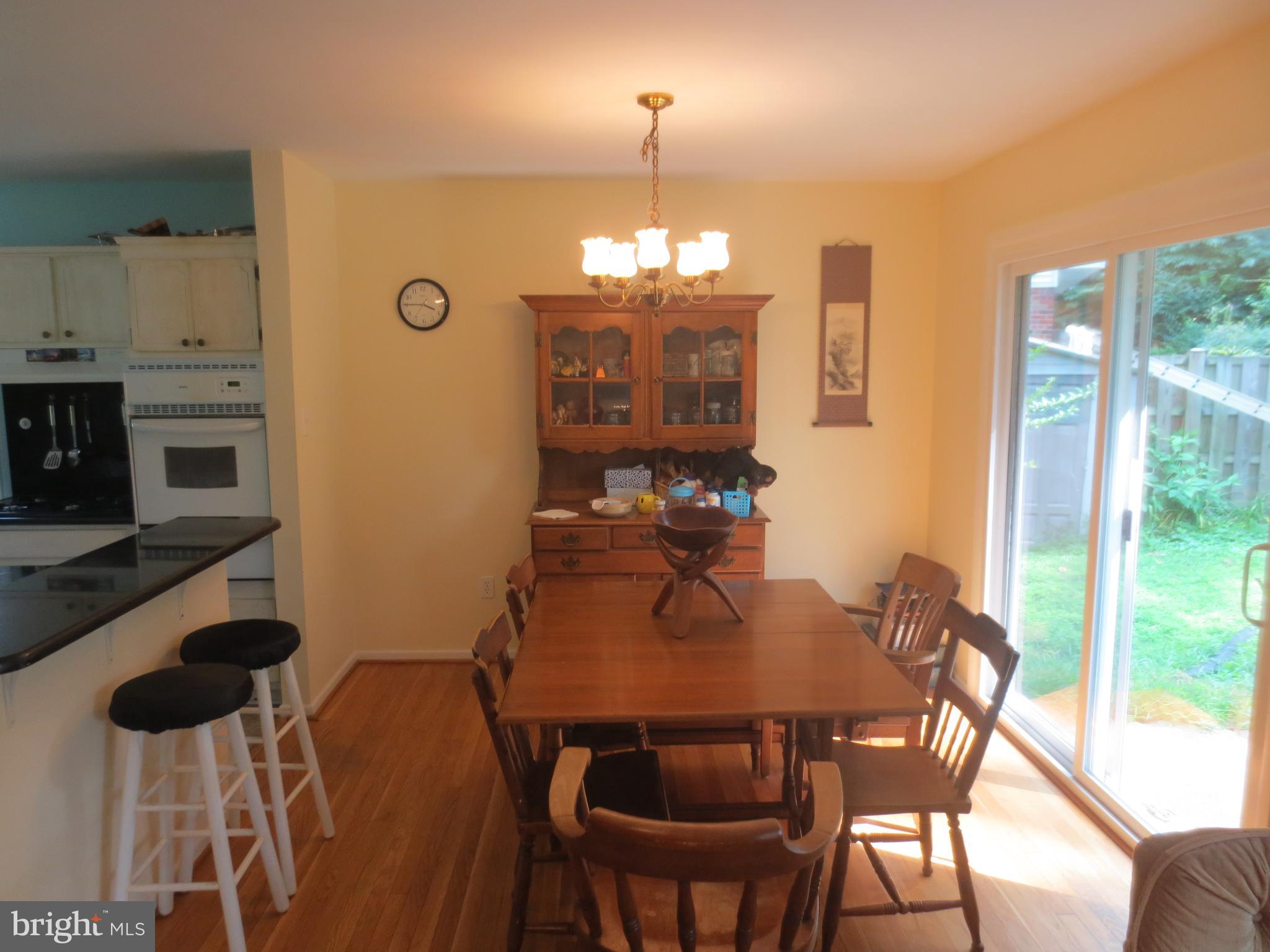 MOSBY WOODS - Residential Lease