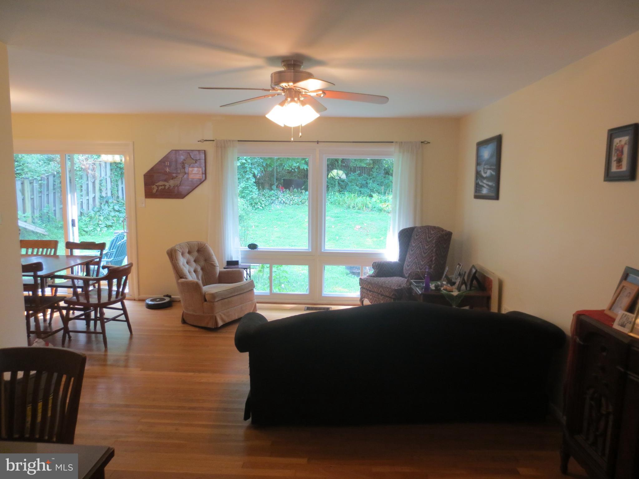 MOSBY WOODS - Residential Lease