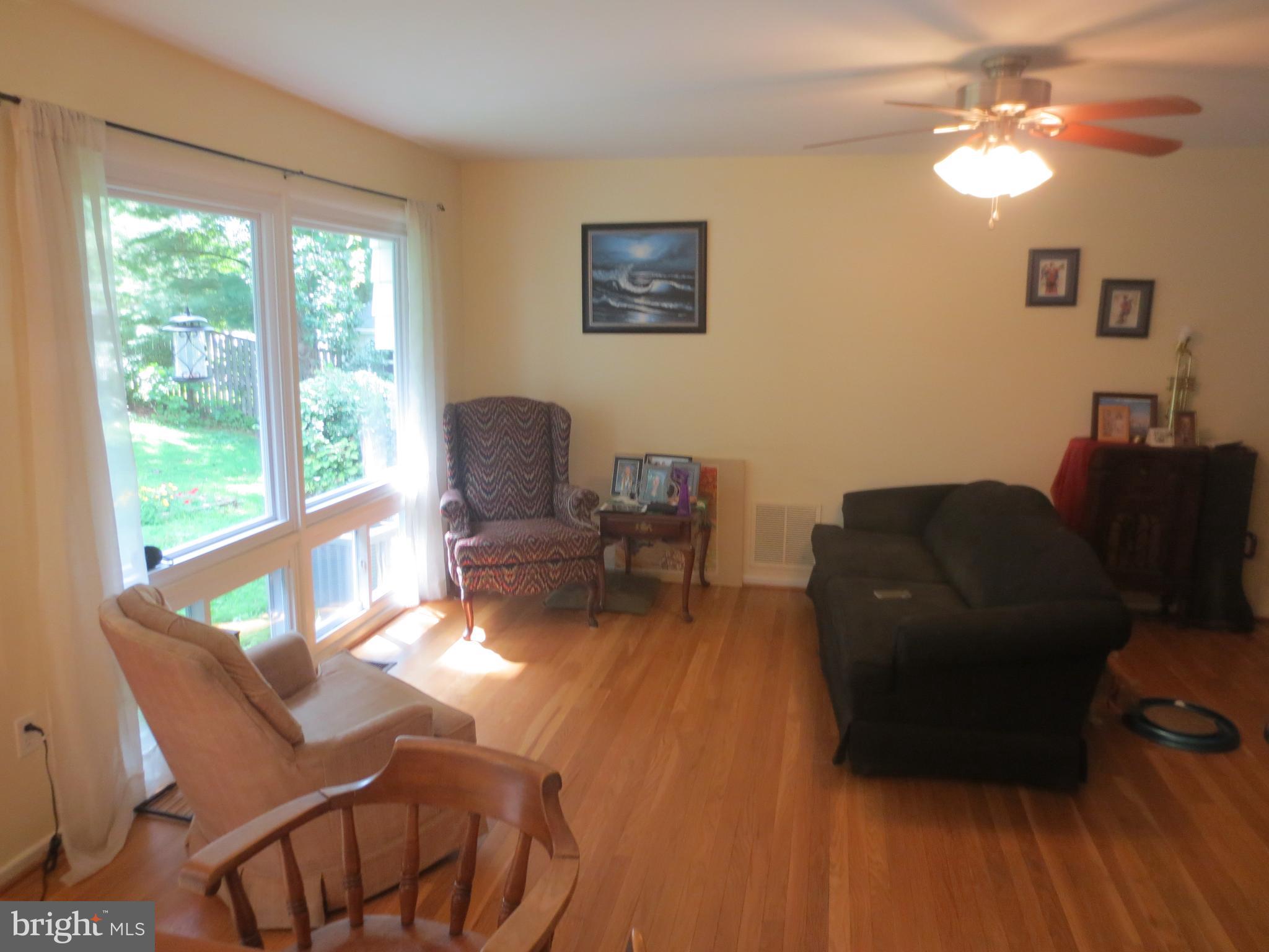 MOSBY WOODS - Residential Lease