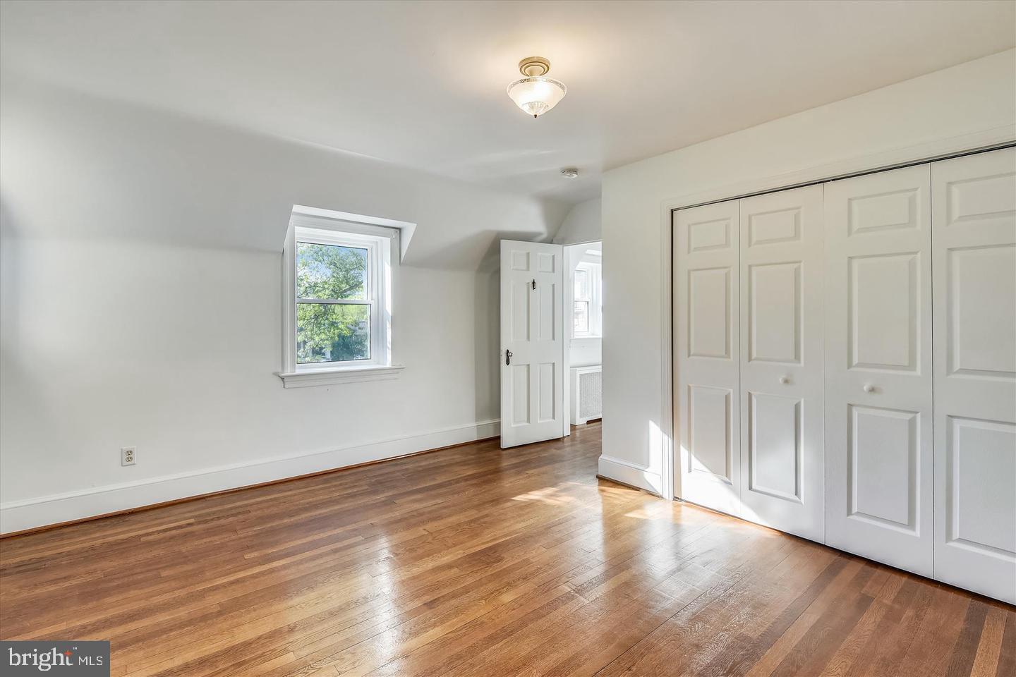 400 MEADOW LANE