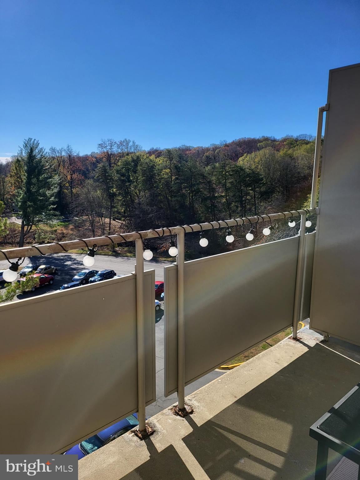 RIVER TOWERS - Residential