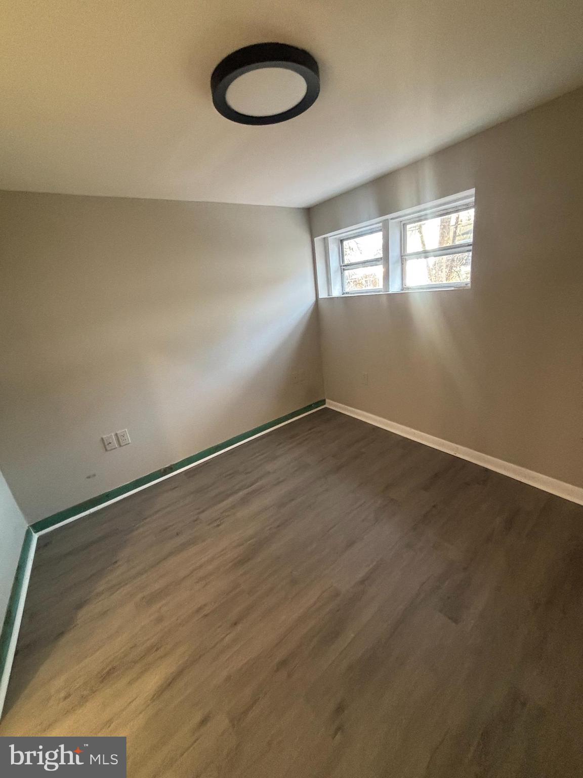 LANCASTER - Residential Lease