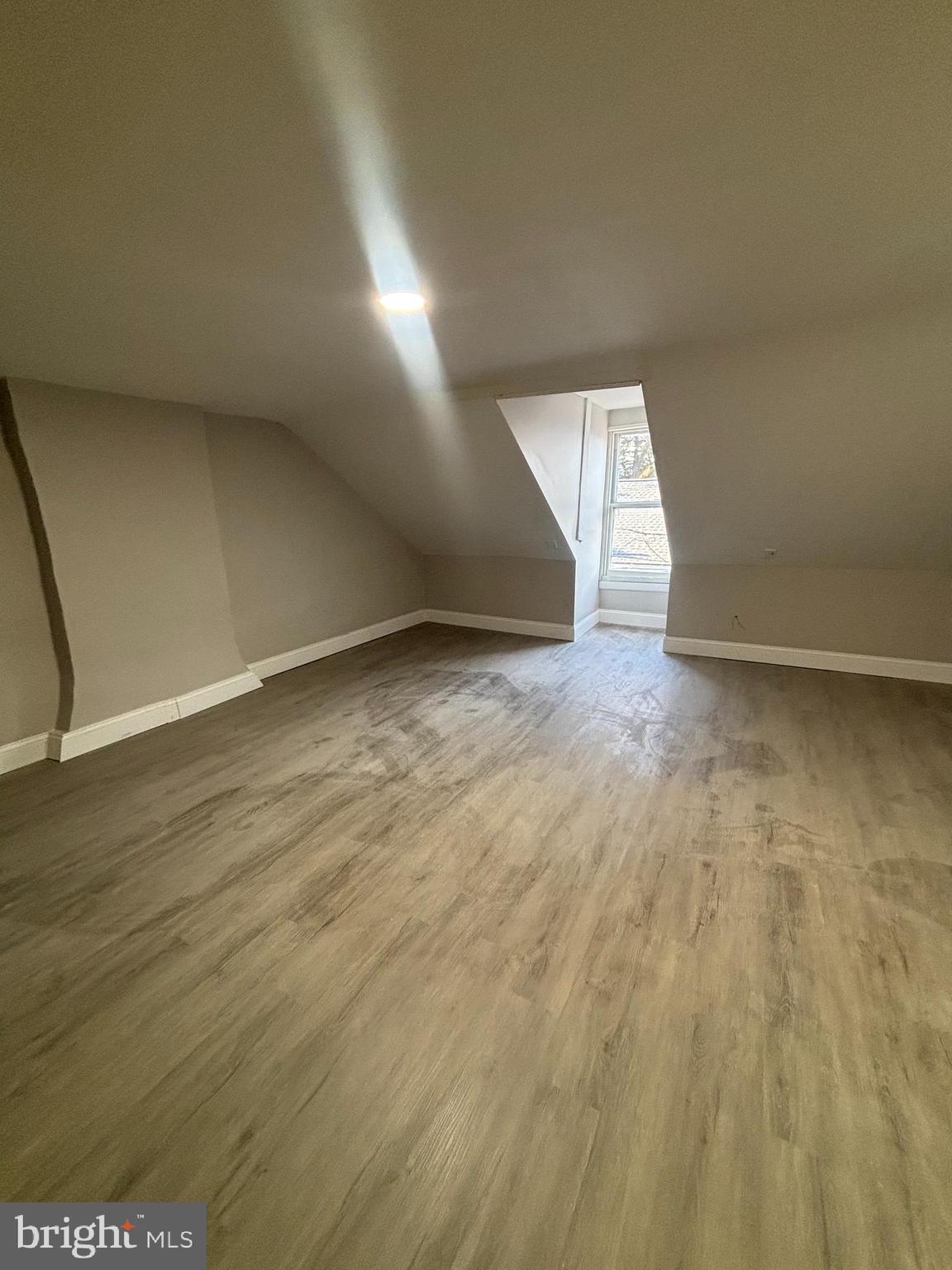 LANCASTER - Residential Lease