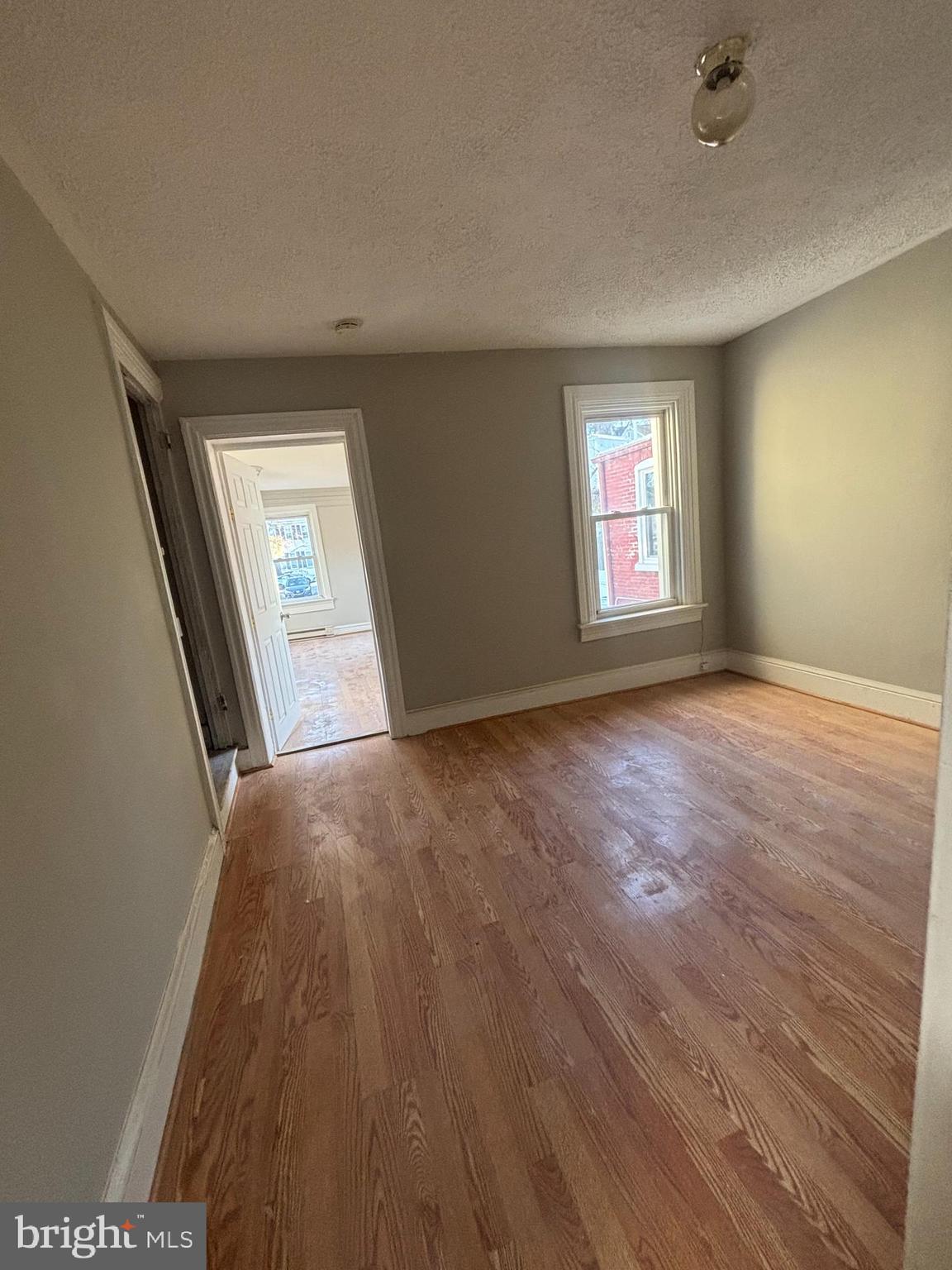 LANCASTER - Residential Lease