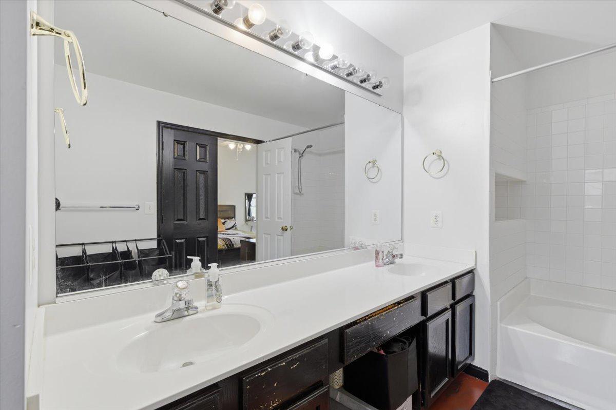 CARTAGENA HIGHLANDS - Residential