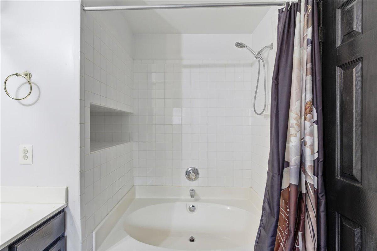 CARTAGENA HIGHLANDS - Residential