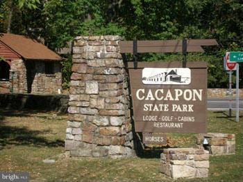 CACAPON EAST - Land