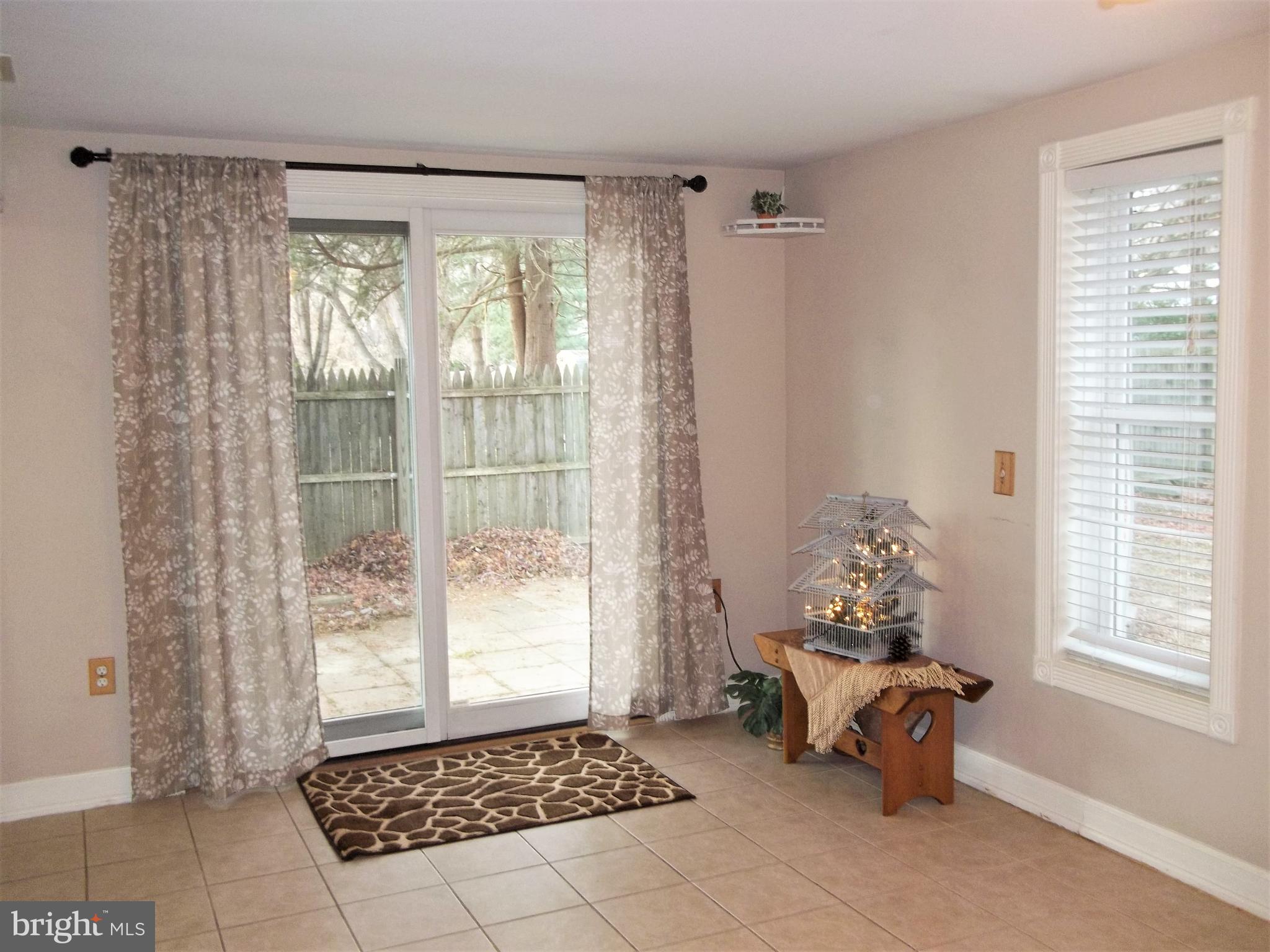 HILLSDALE - Residential