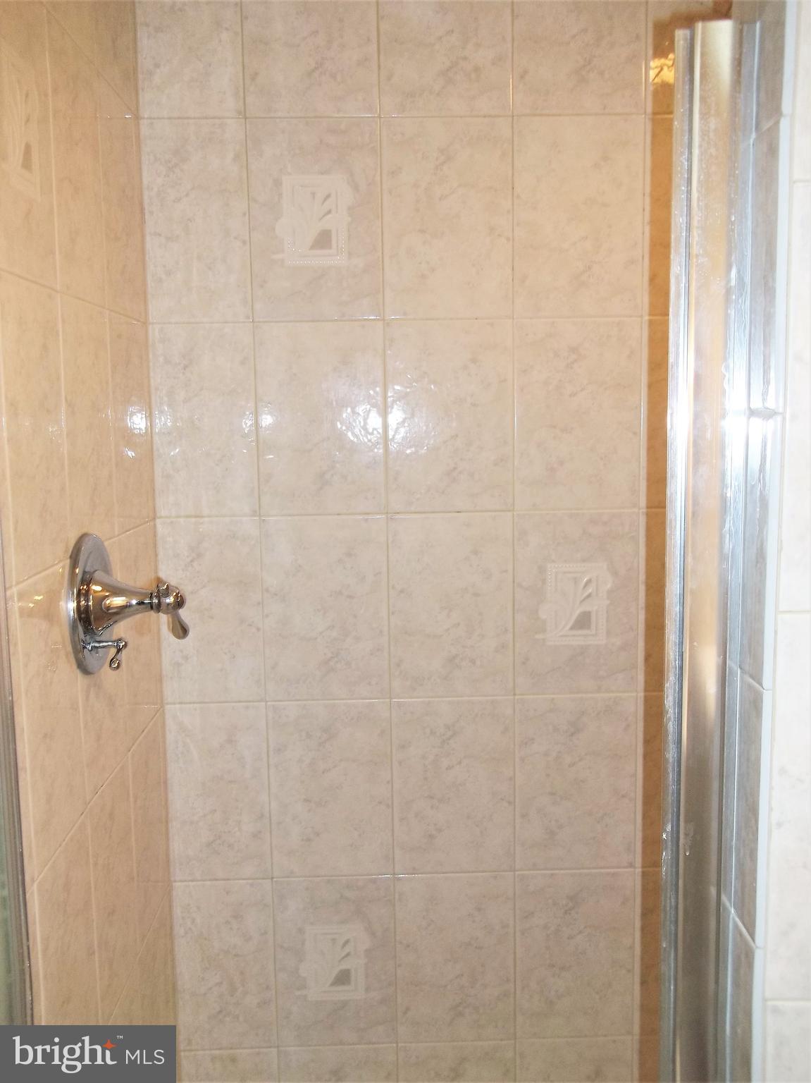 HILLSDALE - Residential