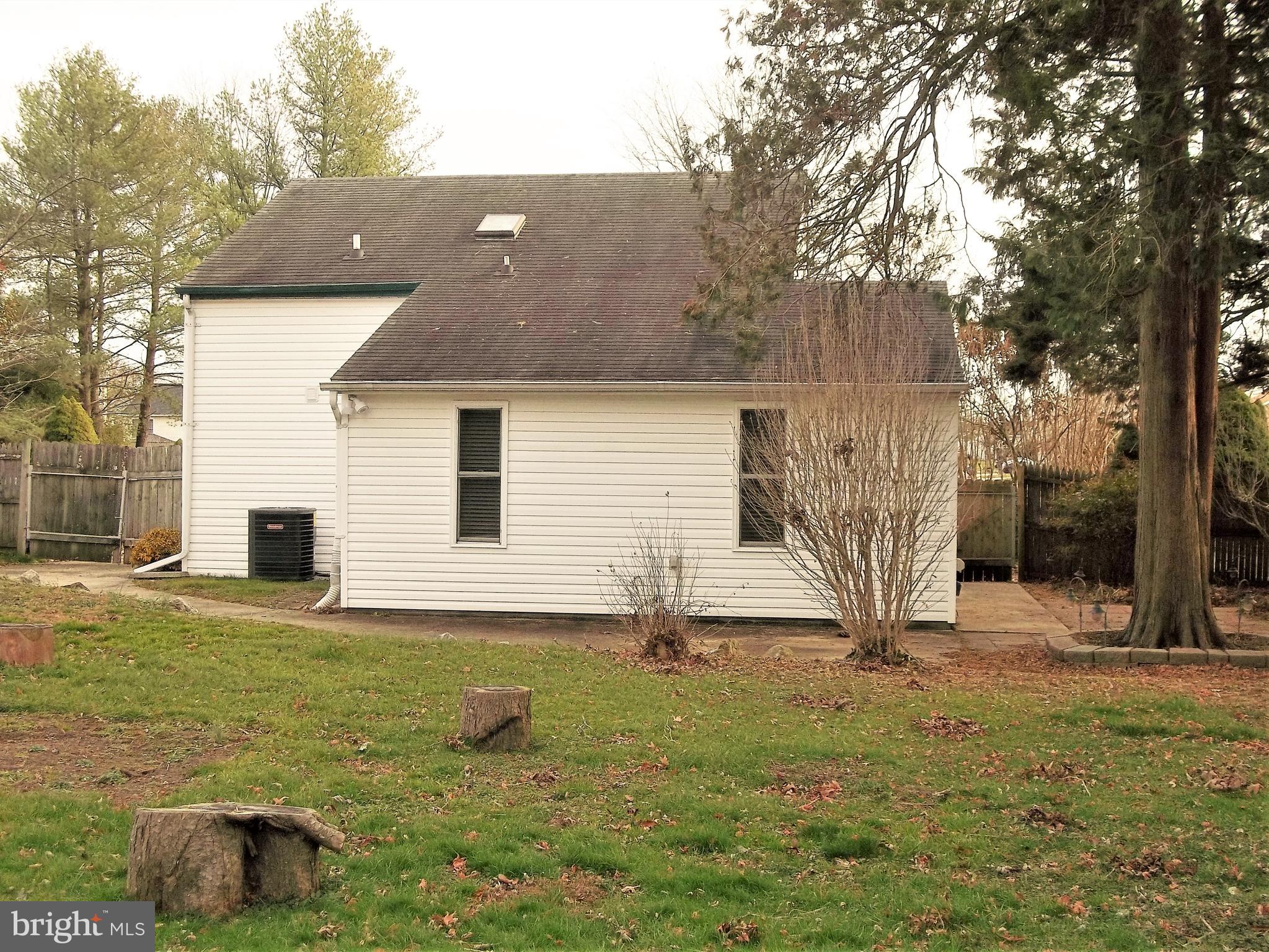 HILLSDALE - Residential