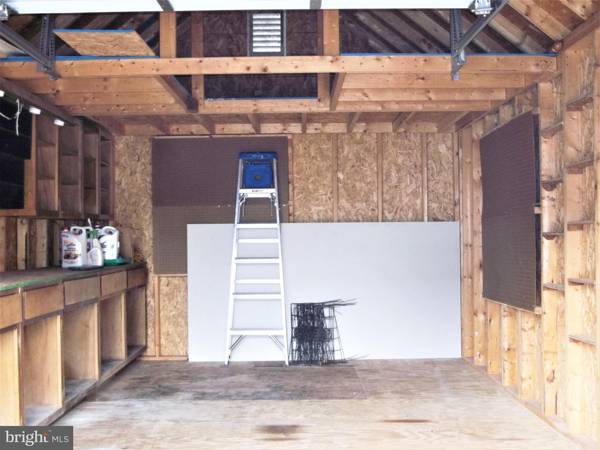 HILLSDALE - Residential