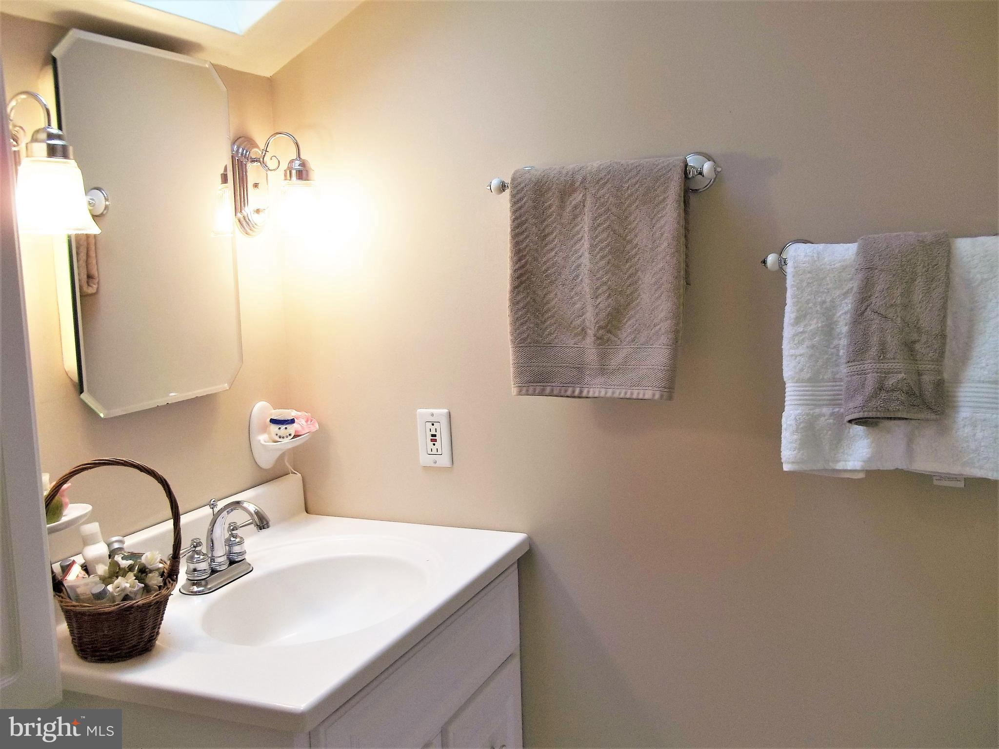 HILLSDALE - Residential