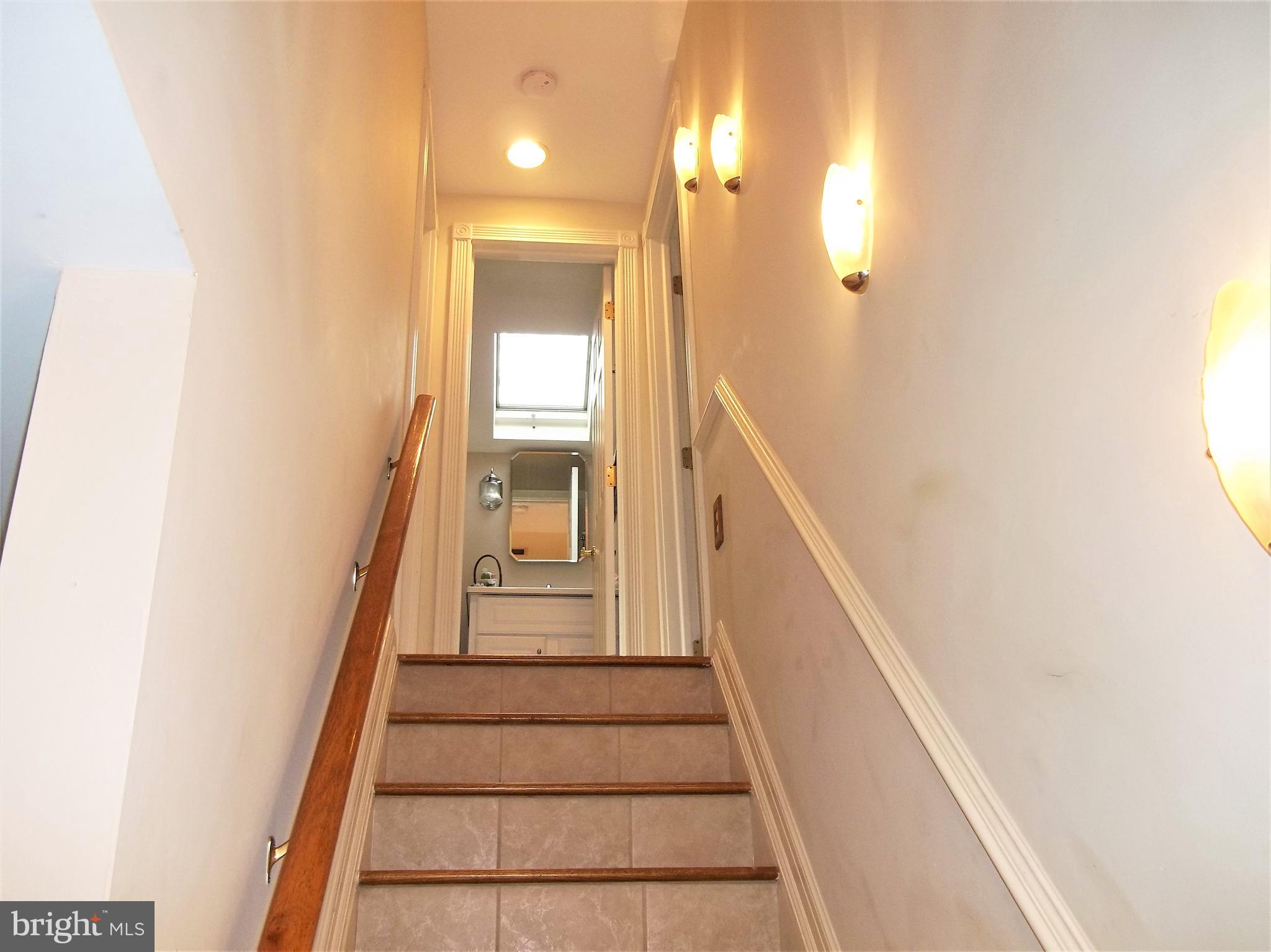 HILLSDALE - Residential