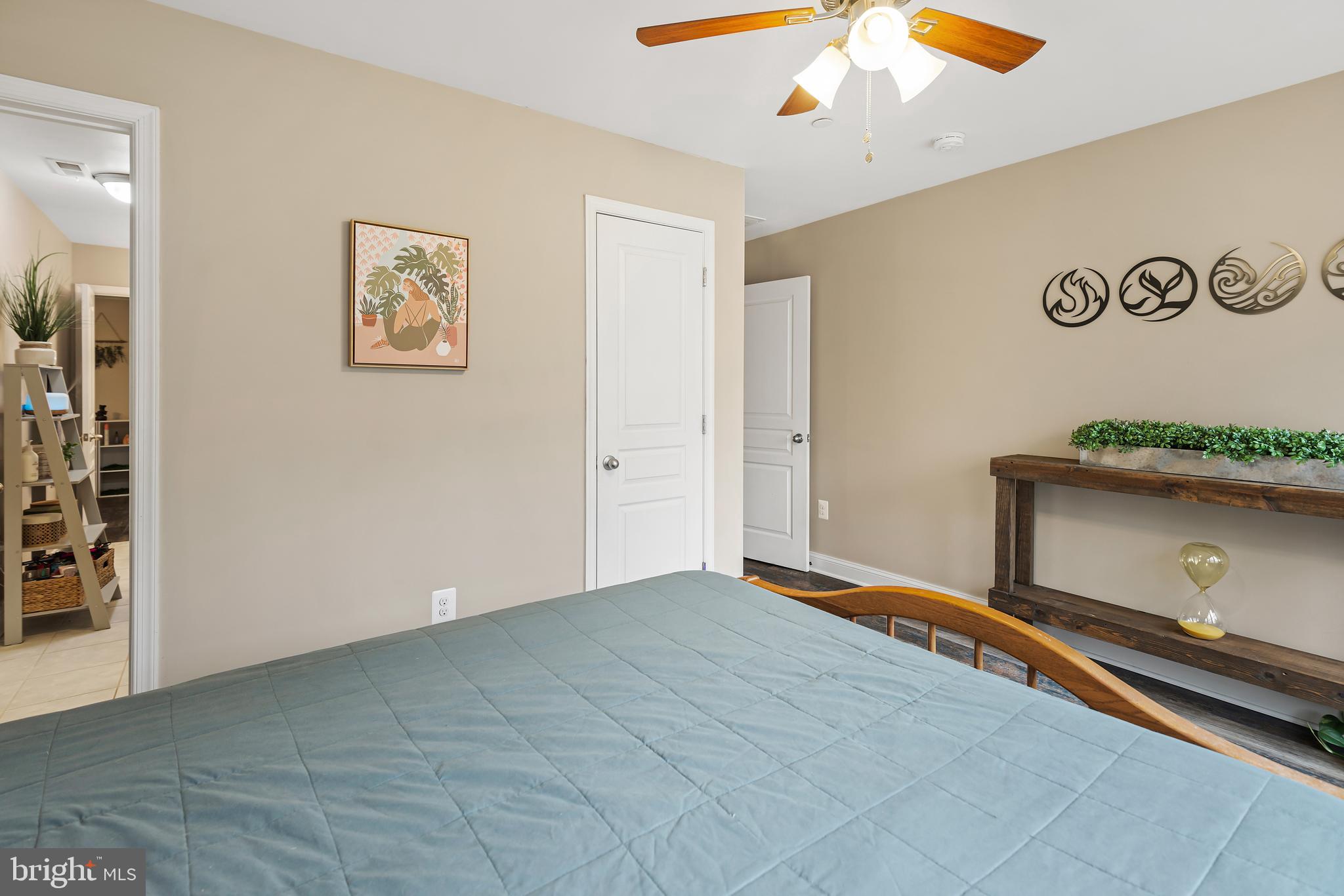 OLNEY OUTSIDE - Residential