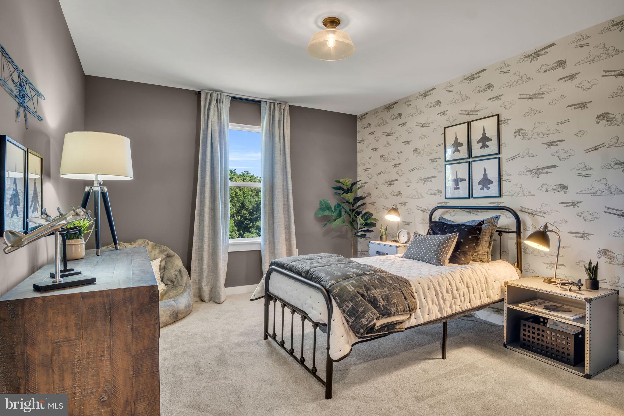 AUTUMN CHASE - Residential