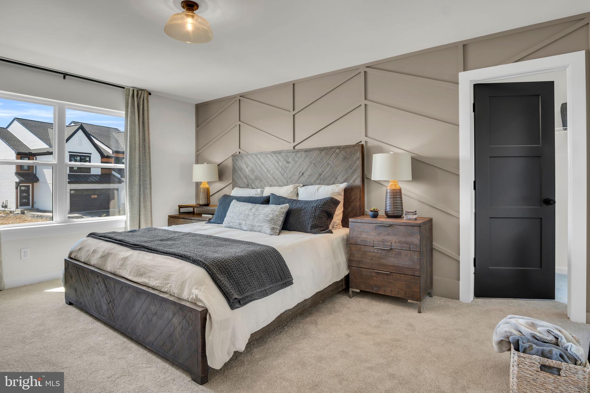 AUTUMN CHASE - Residential