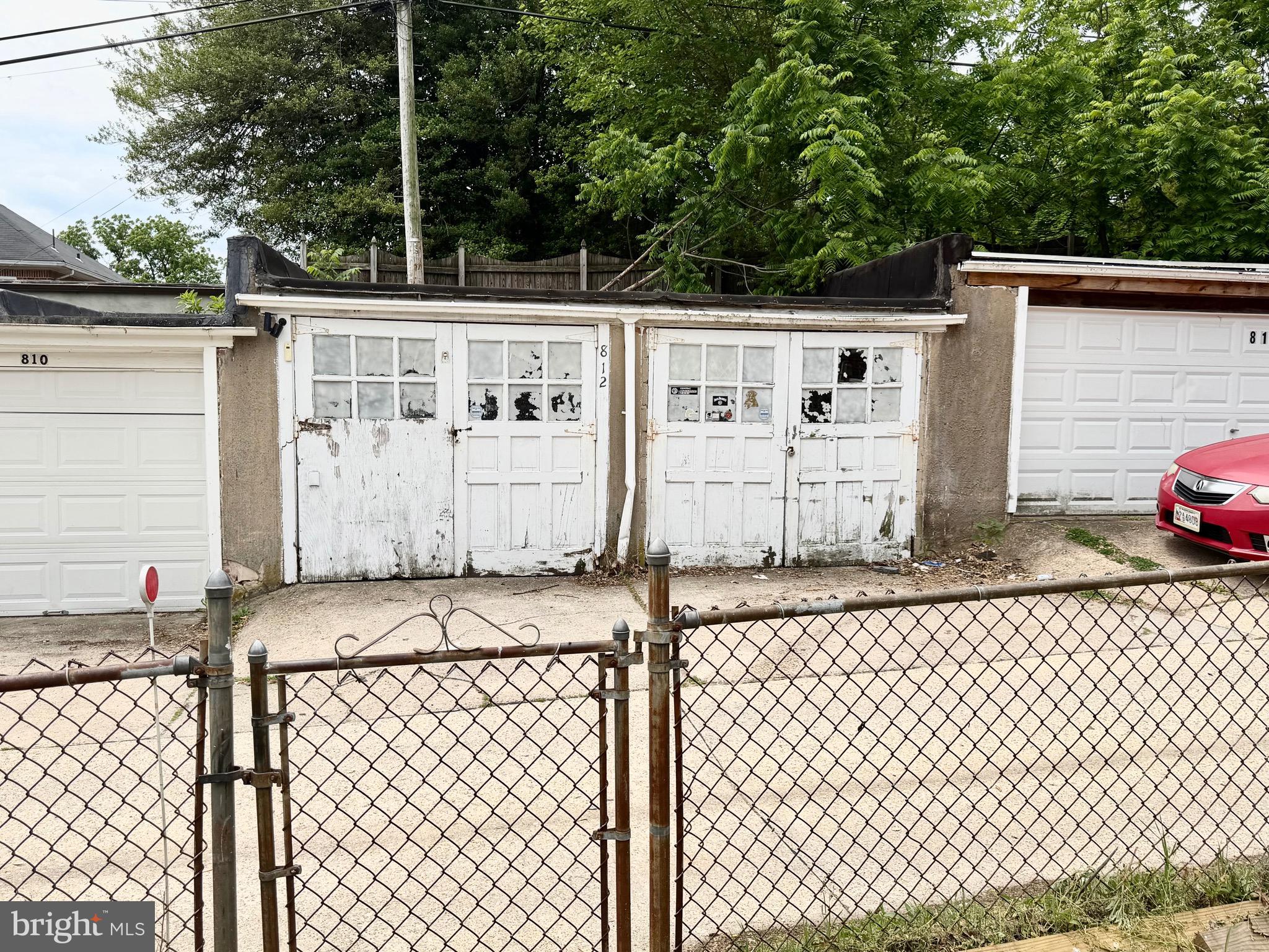 WEST RIDGE - Residential
