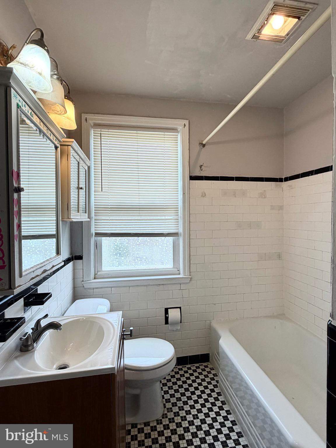 WEST RIDGE - Residential